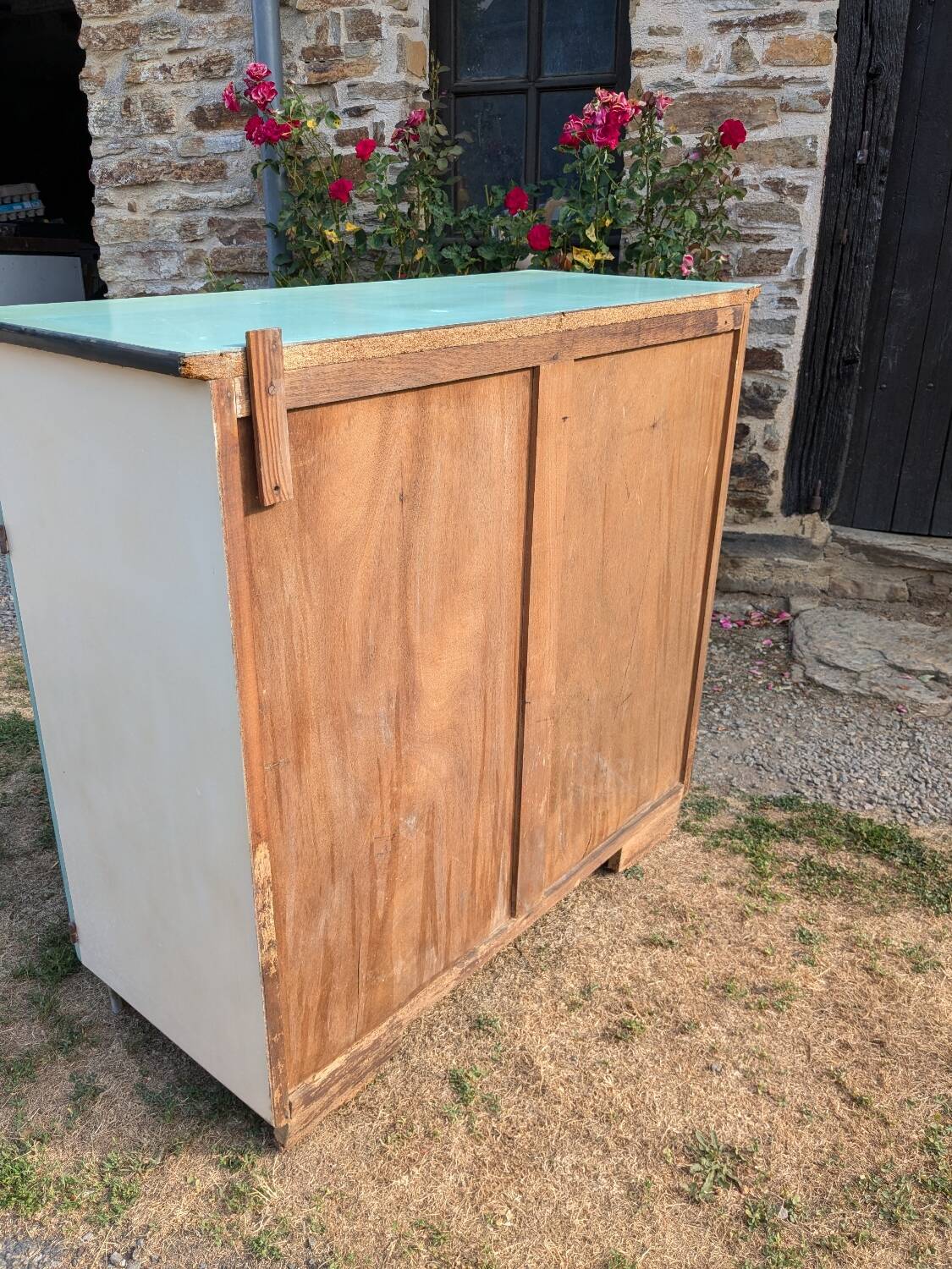 Mado cyan blue buffet