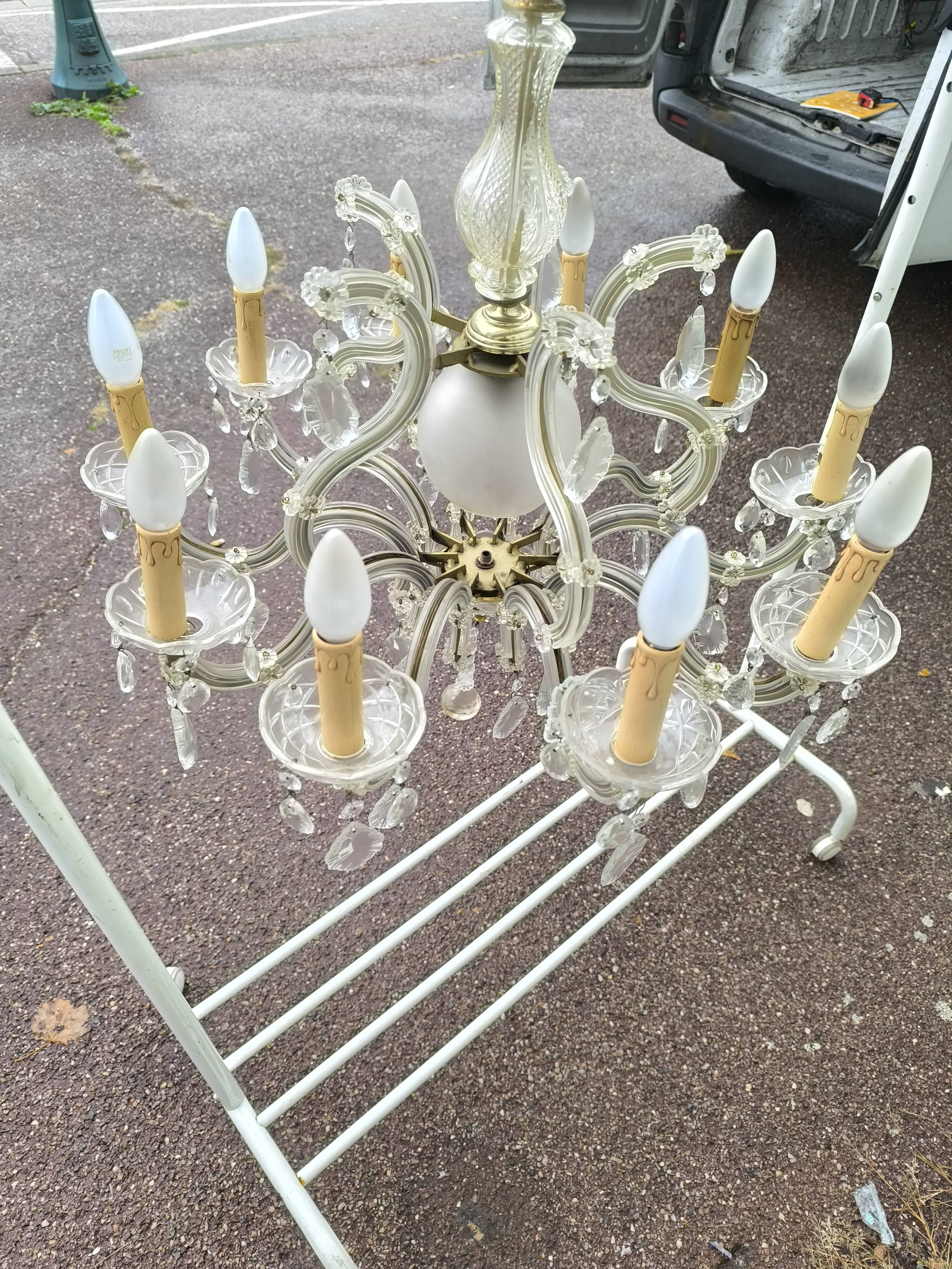 10-branch glass tassel chandelier