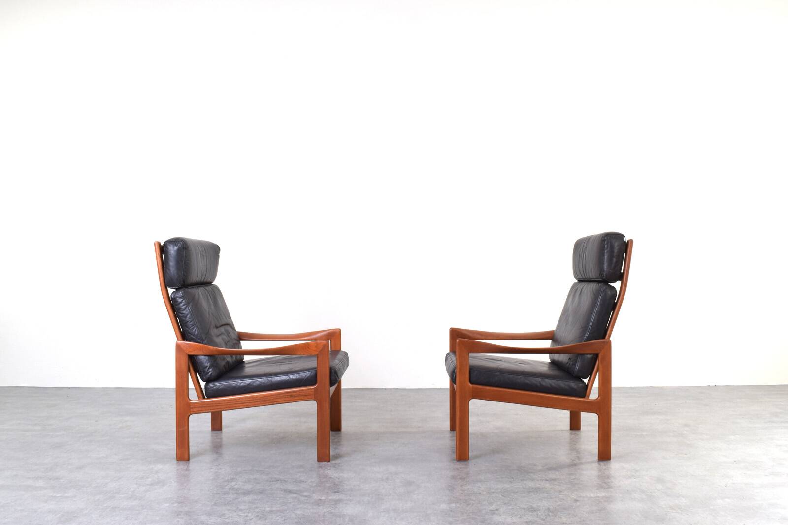 Mid-Century Teak Lounge Chairs by Illum Wikkelsø for Niels Eilersen, 1960s.
