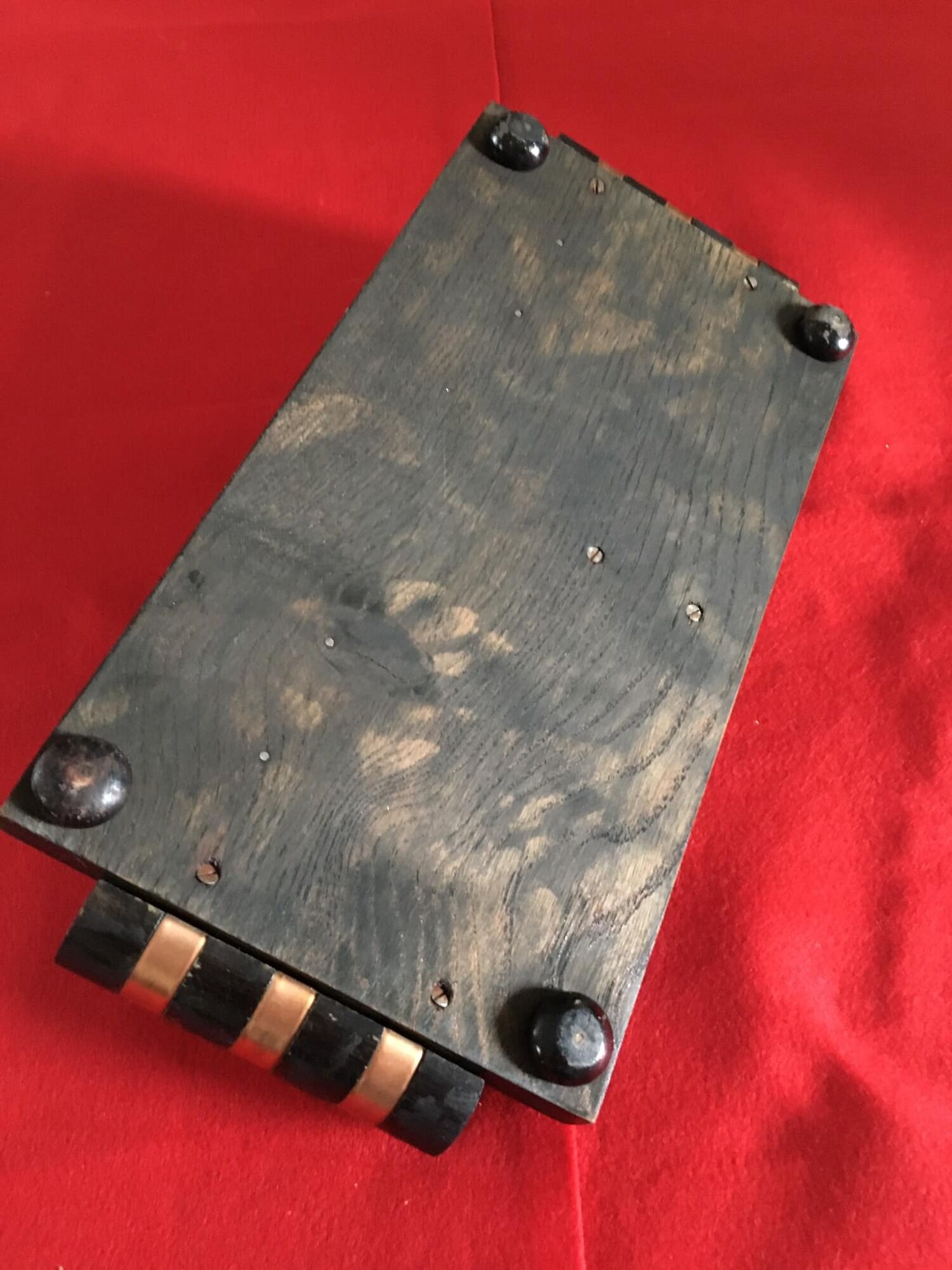 Encrier-écritoire ancien en bois et métal cuivré