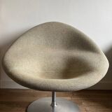 Pierre Paulin large globe armchair