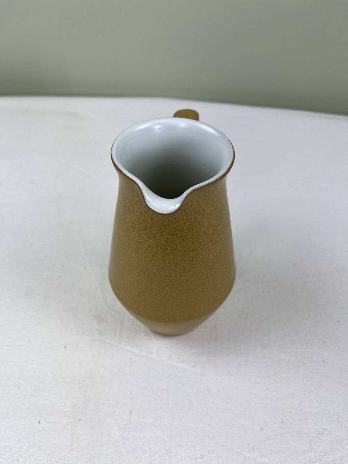 Pot en céramique anglaise