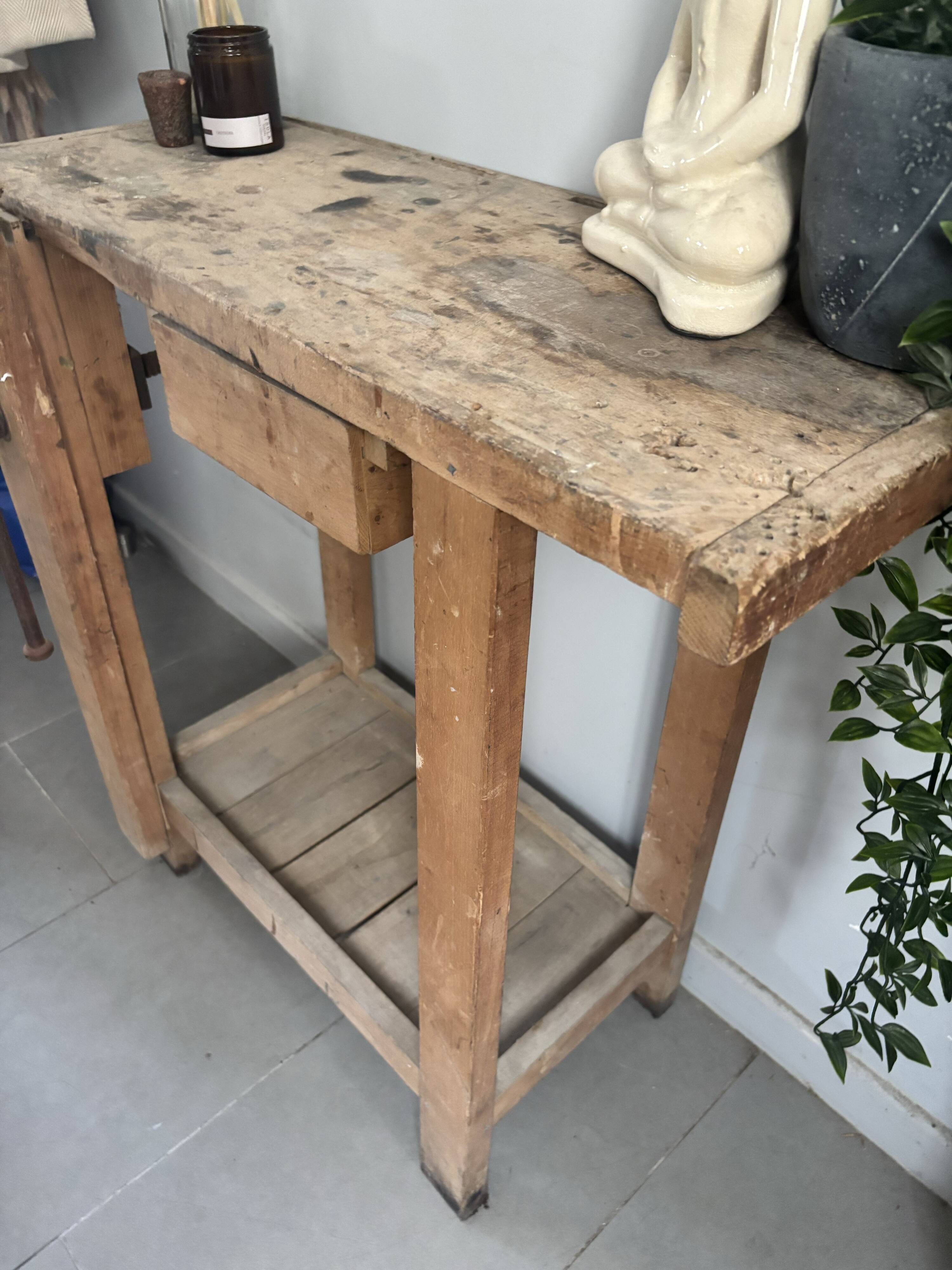 Genuine vintage wooden workbench from the 1960s stamped Grenade.