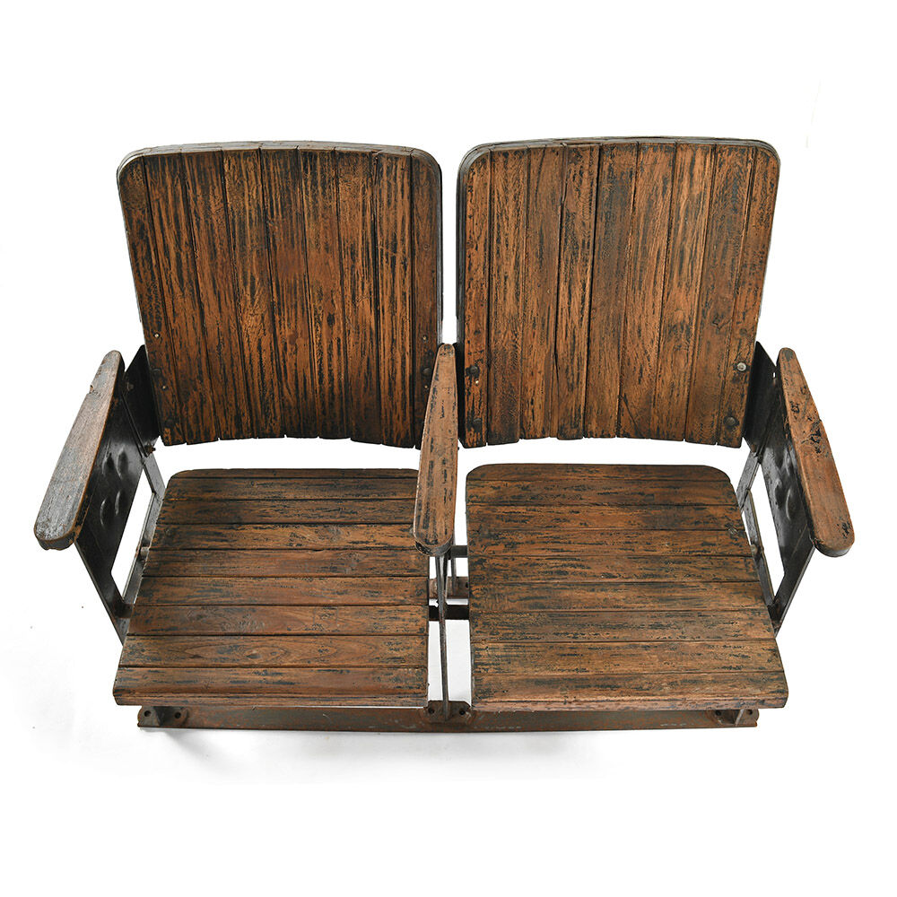 Fauteuils de cinéma en bois