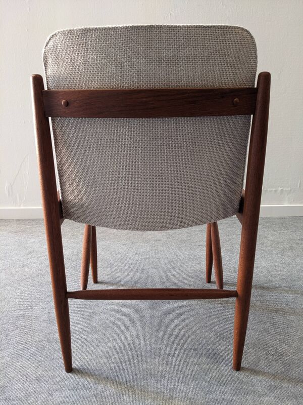 Série de 4 chaises scandinaves en teck, Danemark vers 1960