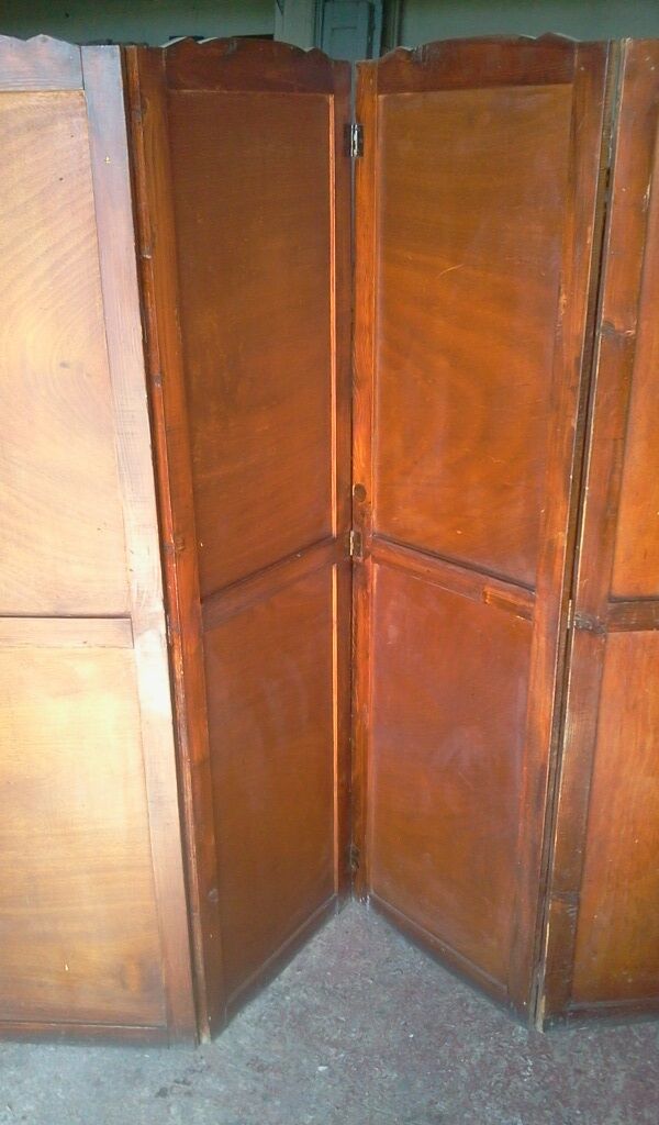 Screen has 4 leaves swing era 1940