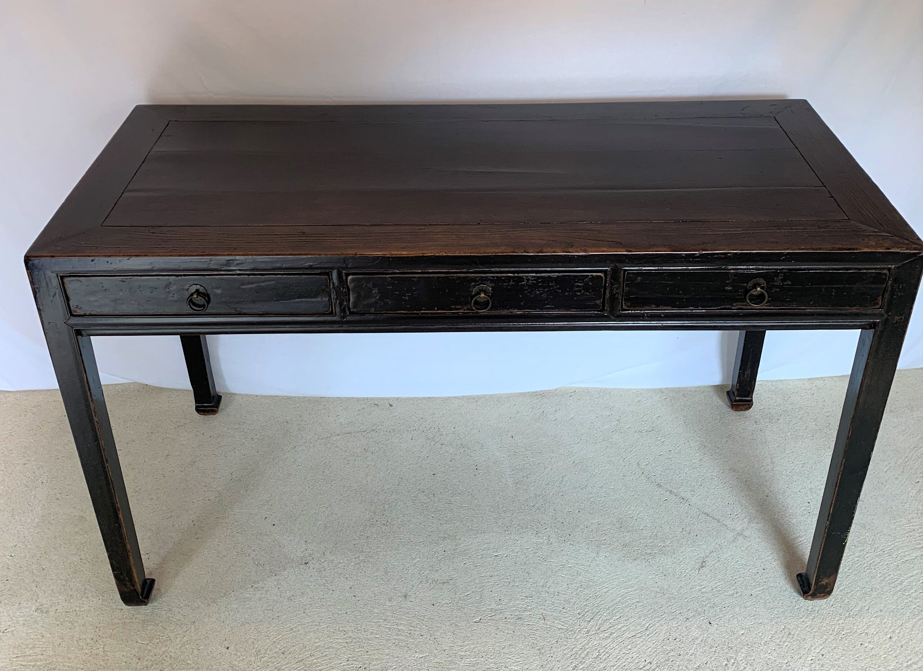 Chinese lay desk
