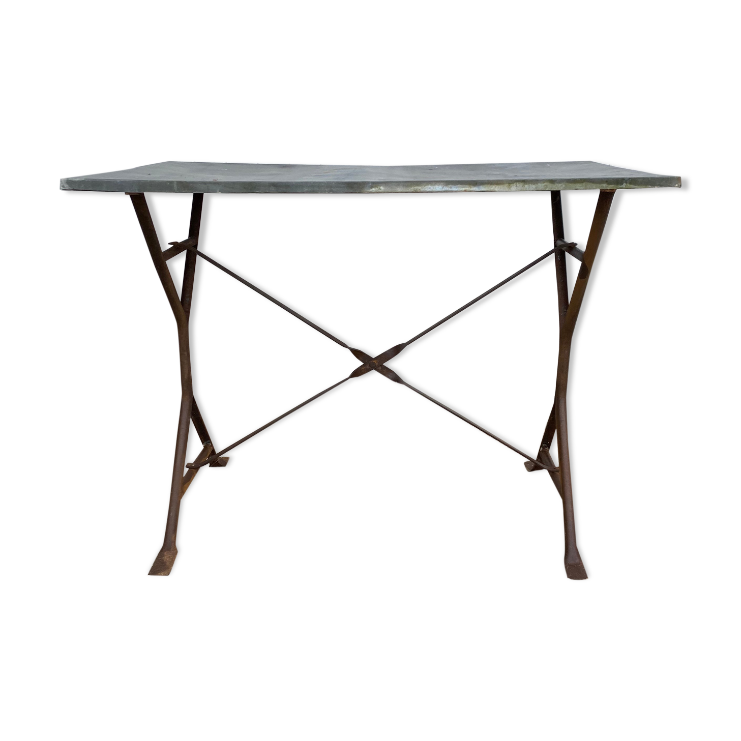 Zinc tray outdoor table