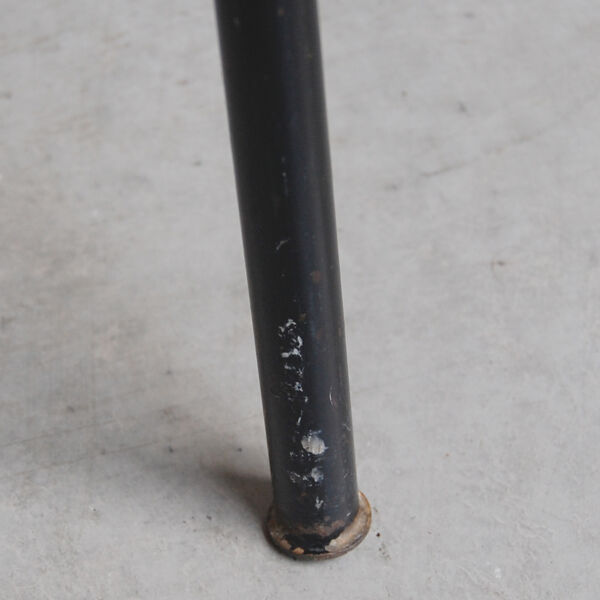 Bureau modèle ''CM136'' par Pierre Paulin pour Thonet, 1950s