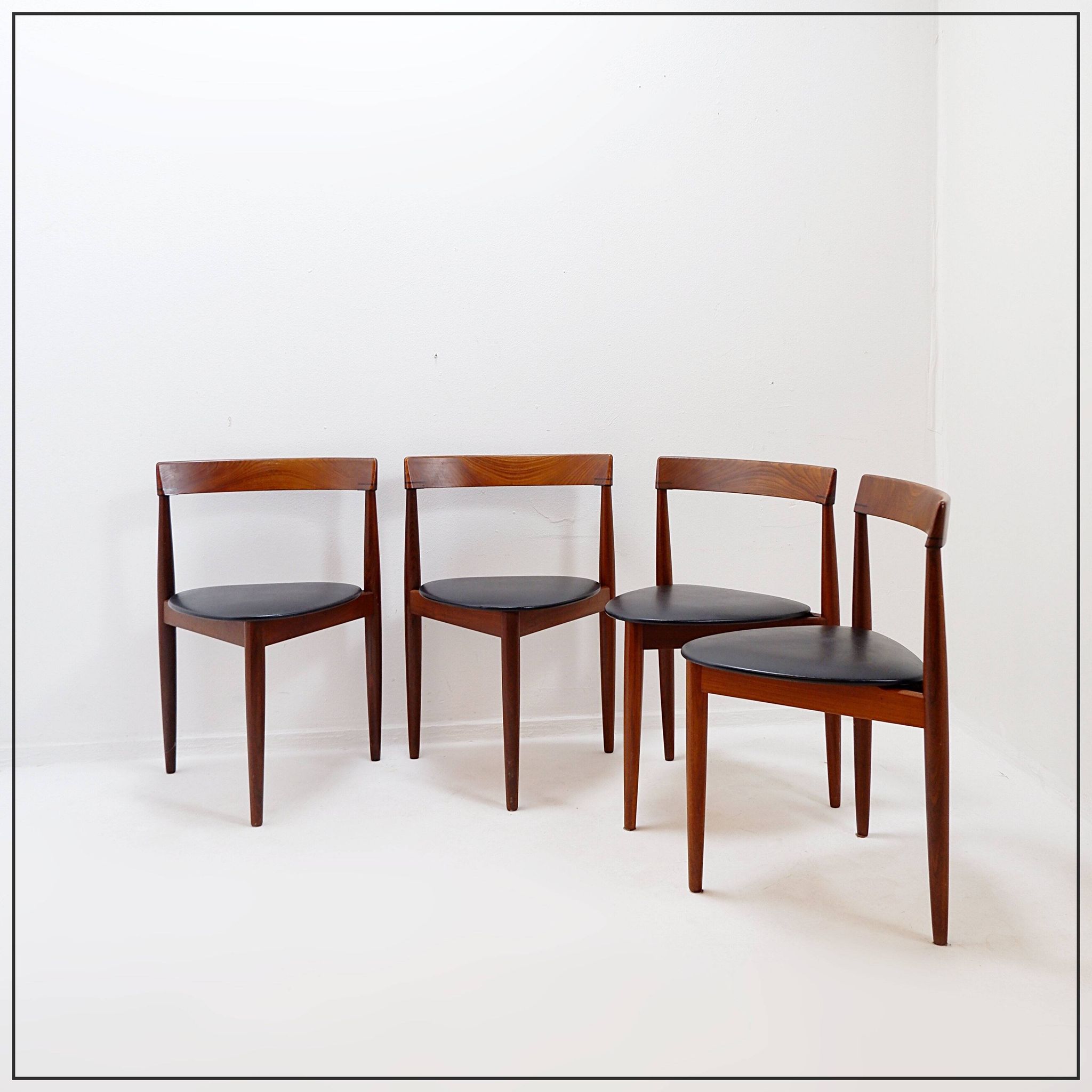 Set of 4 "Roundette" teak chairs by Hans Olsen for Frem Røjle, 1950s