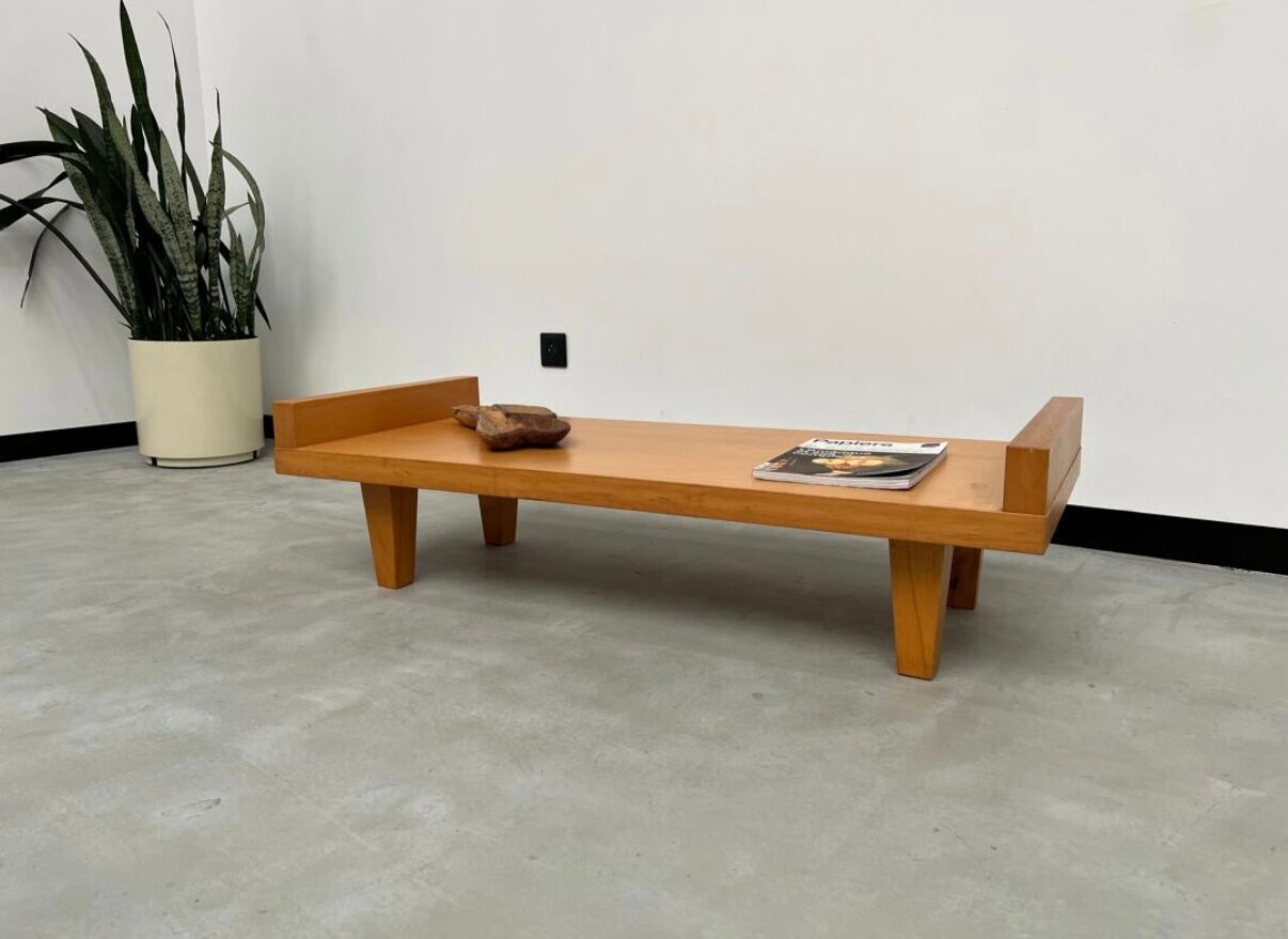 Modernist 1980s oak veneer coffee table
