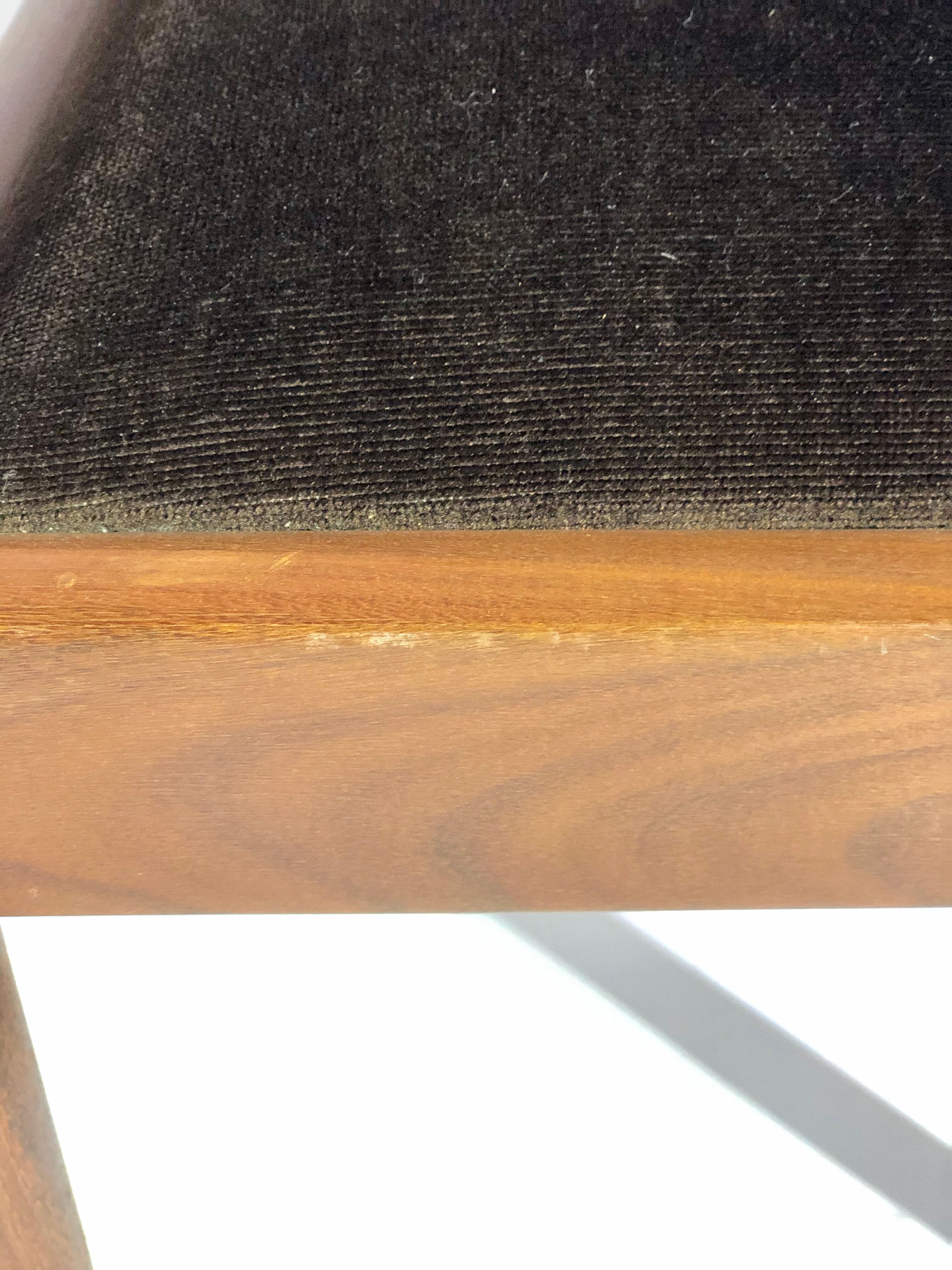 Suite of 3 vintage chairs - Velvet and wood - Italian style