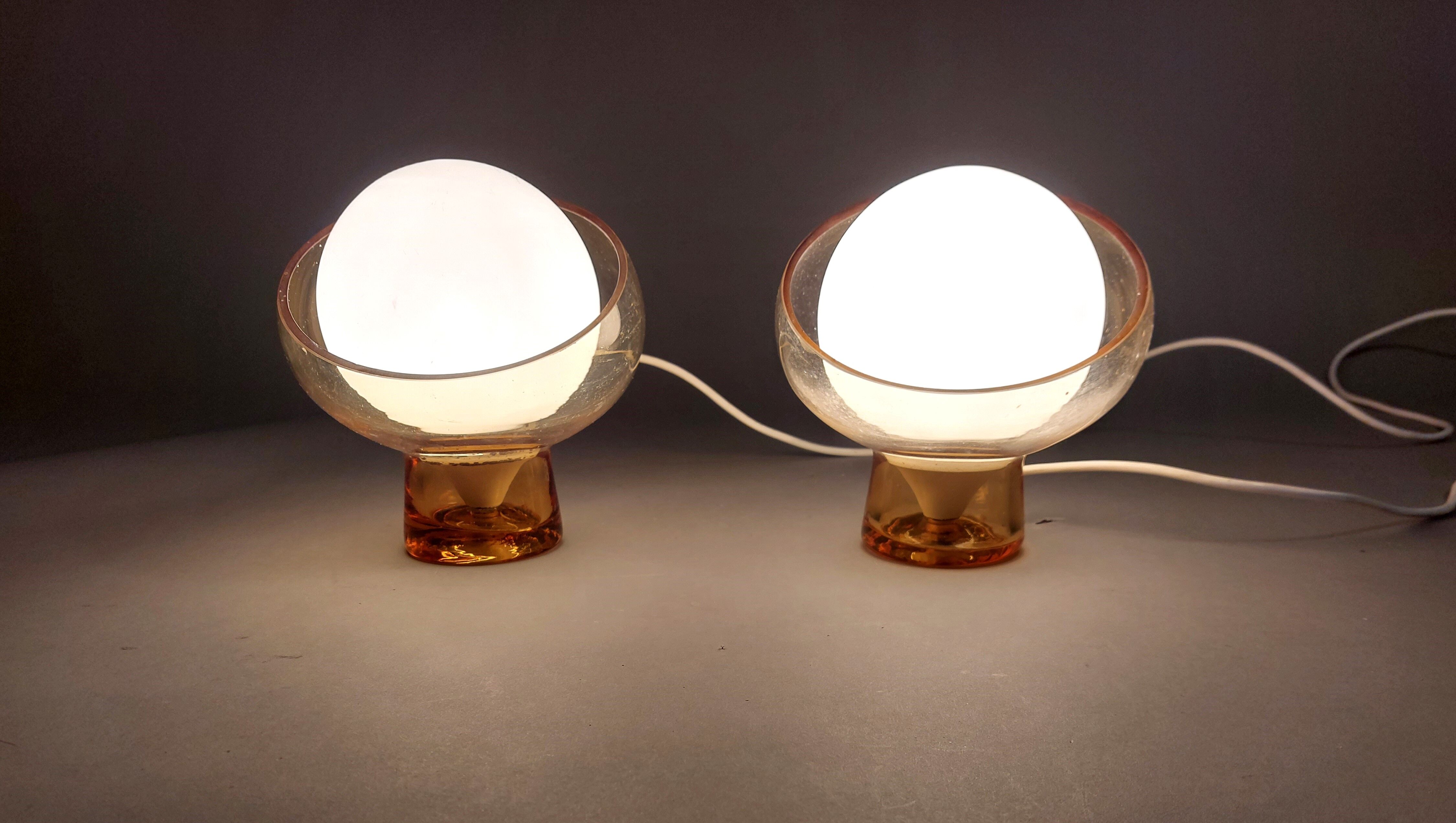 Pair of bedside lamps Italy1960/1970 in glass and white opaline.