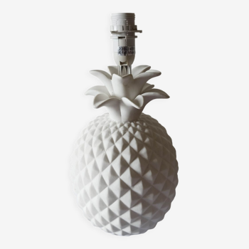 Pineapple lamp in white biscuit