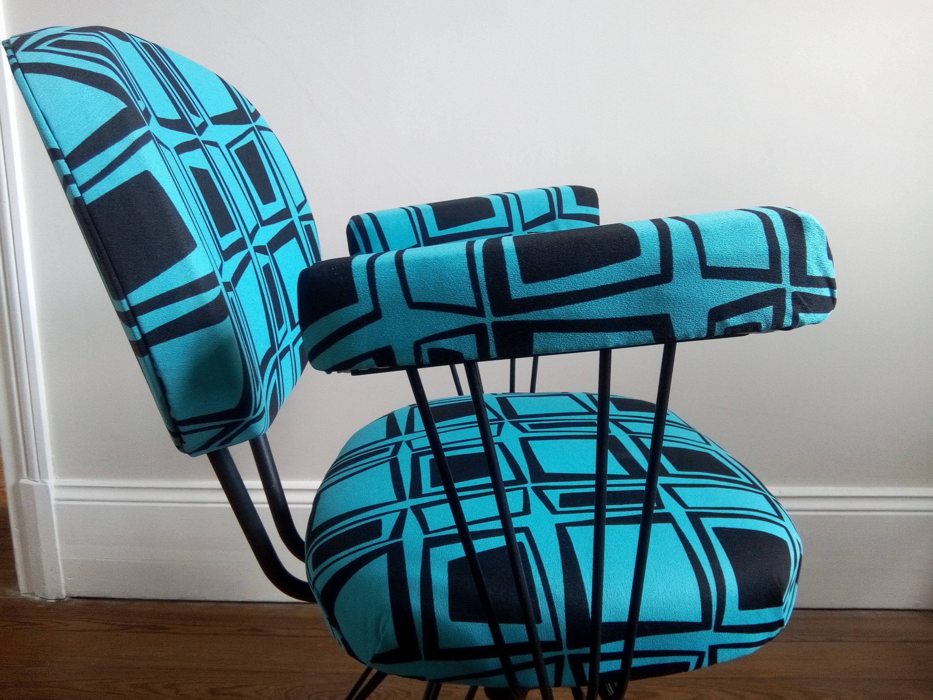 Hairdresser's armchair from the 60s