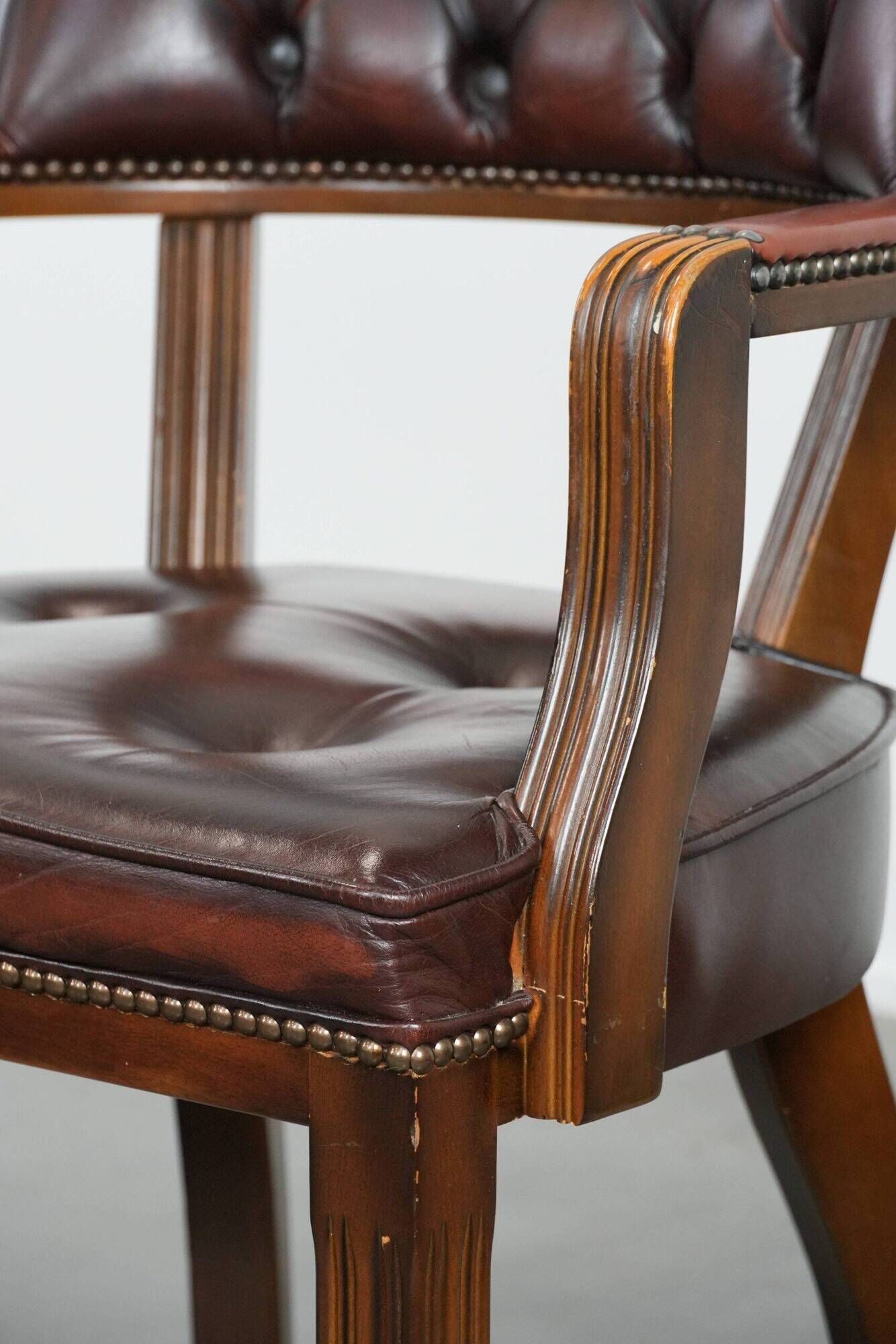 Set of four cowhide leather Chesterfield dining chairs in English style