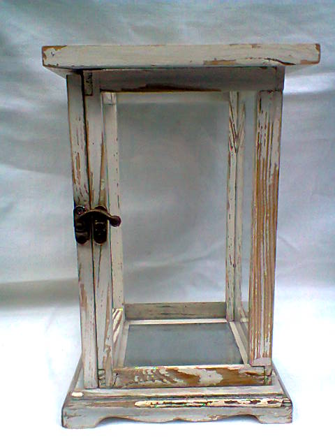 Miniature showcase