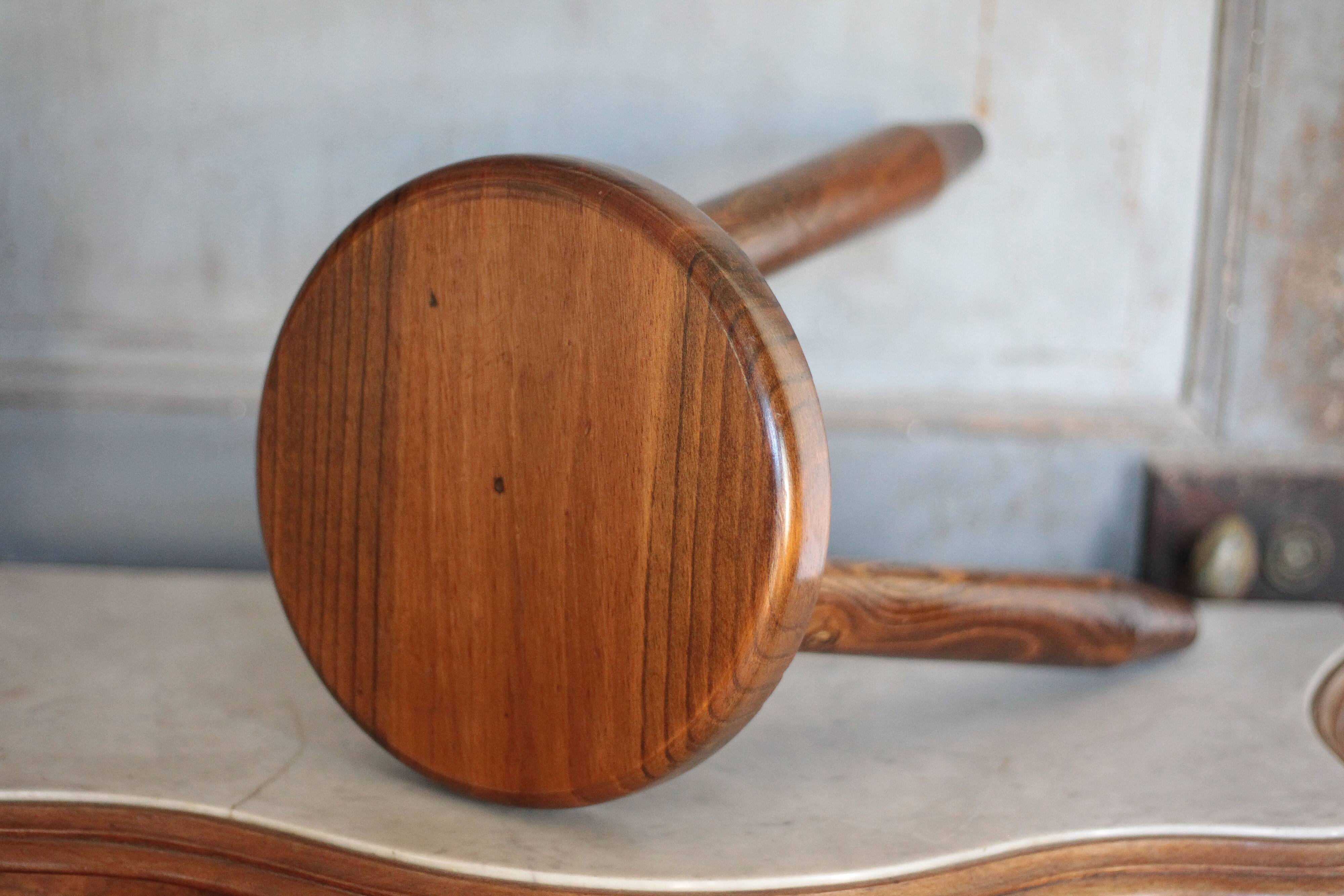 Tabouret vintage, tabouret bois, tabouret tripode , tabouret d'appoint