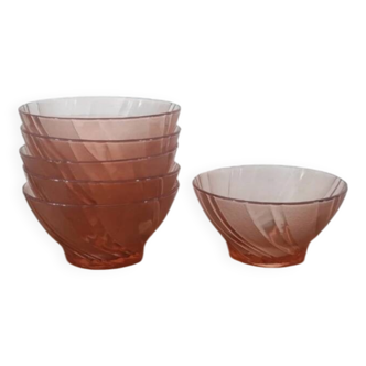 Pink bowl set