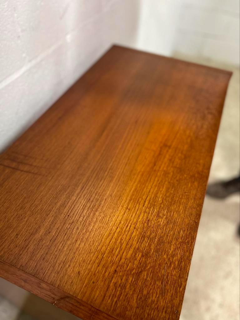 vintage chest of drawers / cabinet