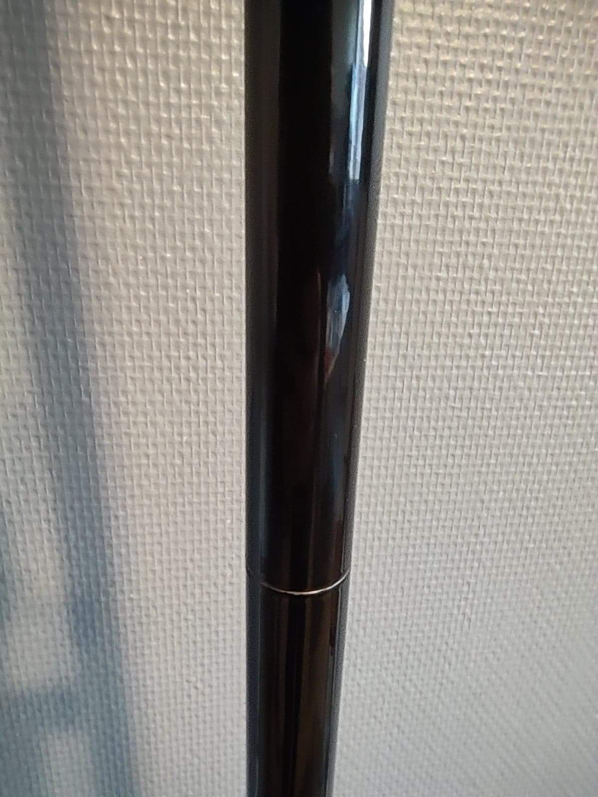 Lampadaire métal laqué noir "sablier" design années 80
