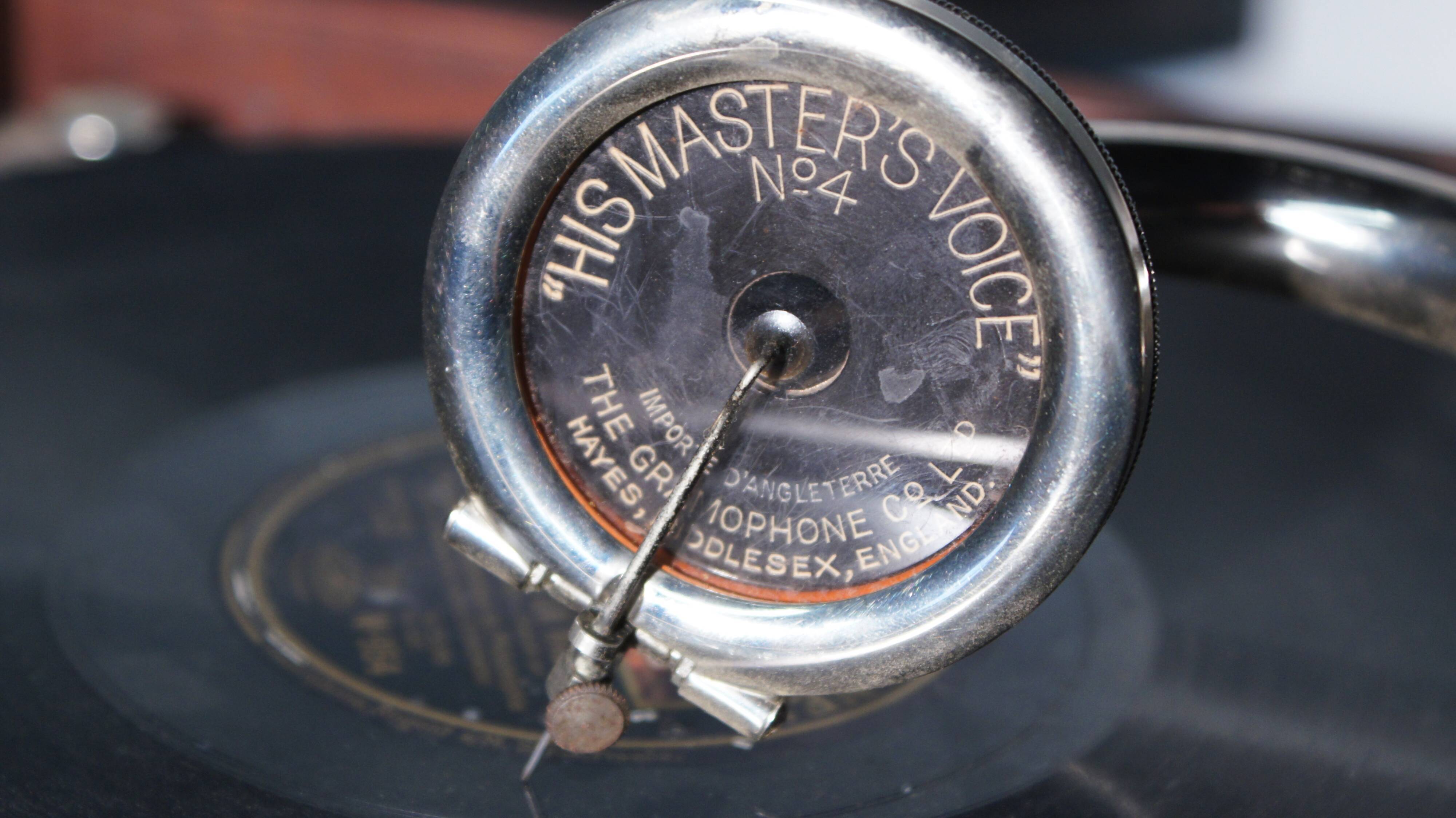 Gramophone turns model 103 old 1926