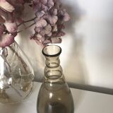 vase en verre fumé