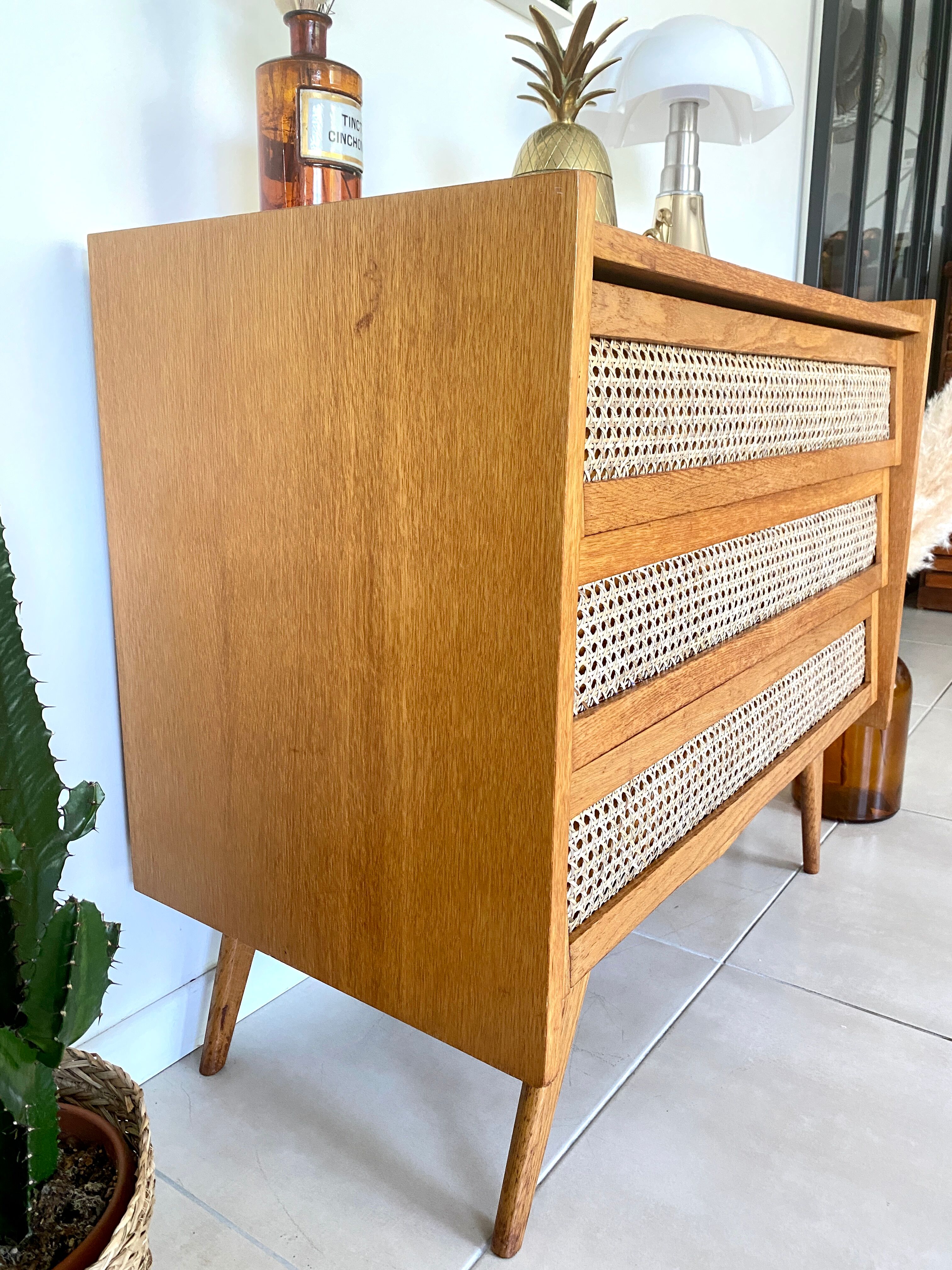Commode vintage