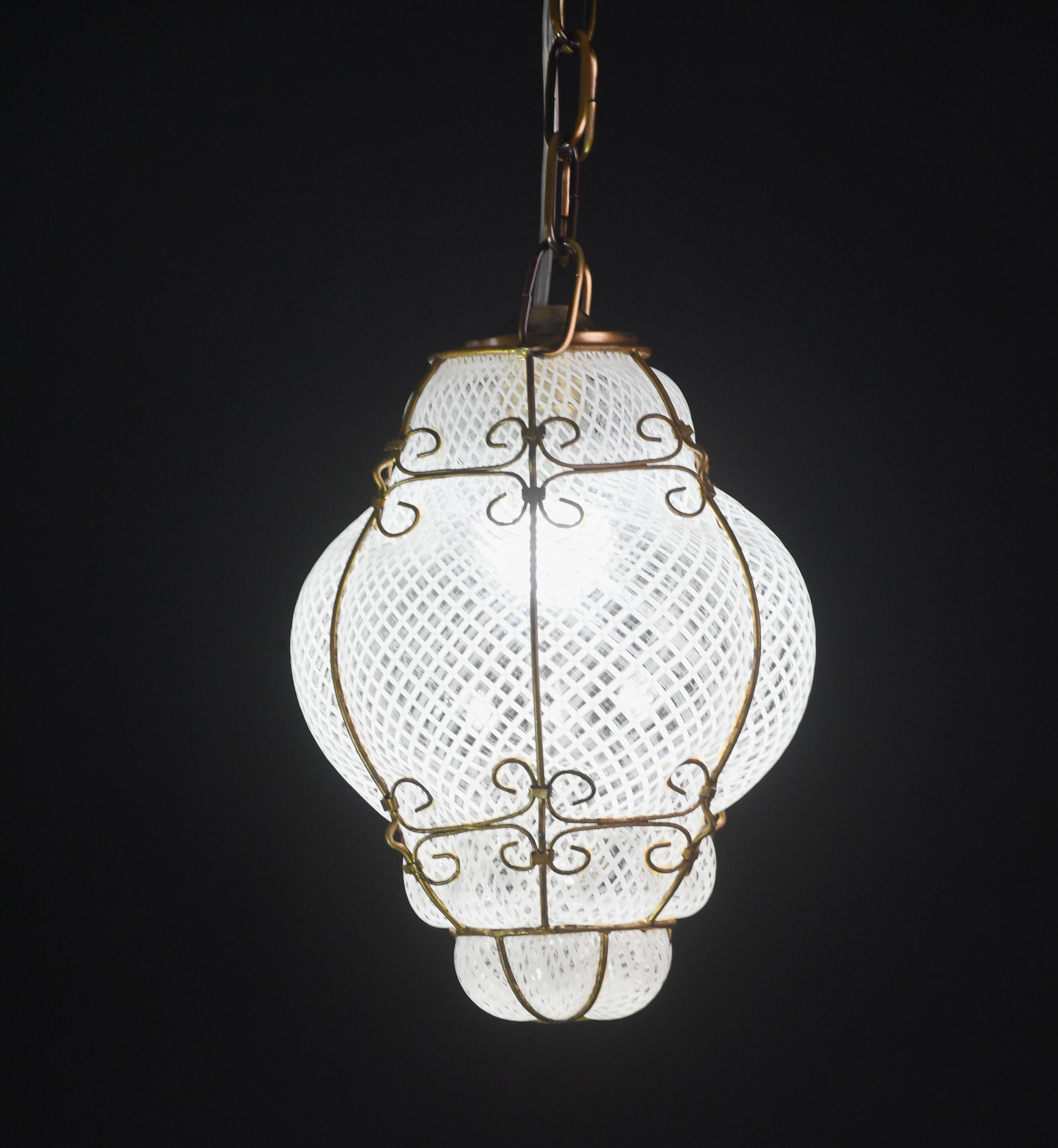 Venini Amazing Venetian Lantern in Murano Reticello Glass, 1950s
