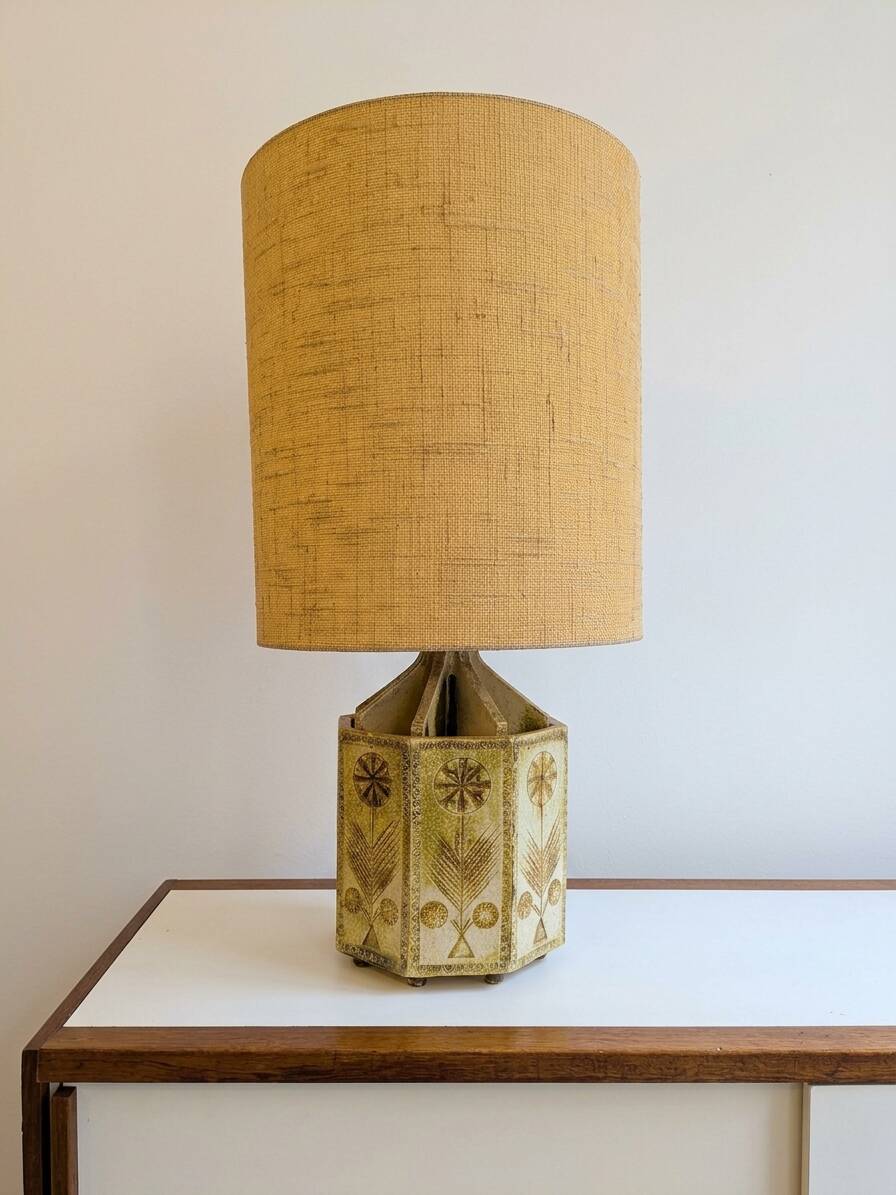 Stoneware lamp