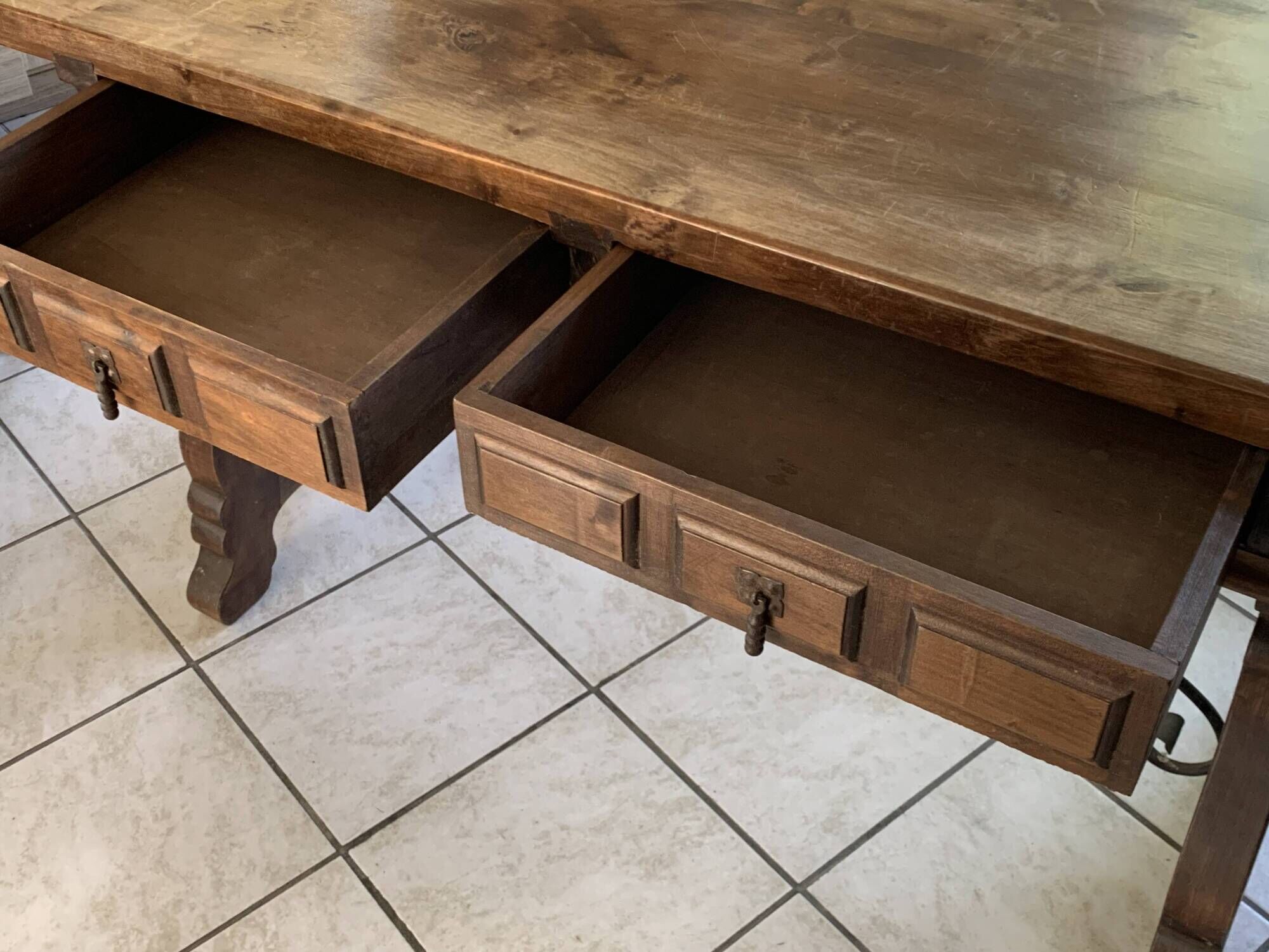 Spanish table