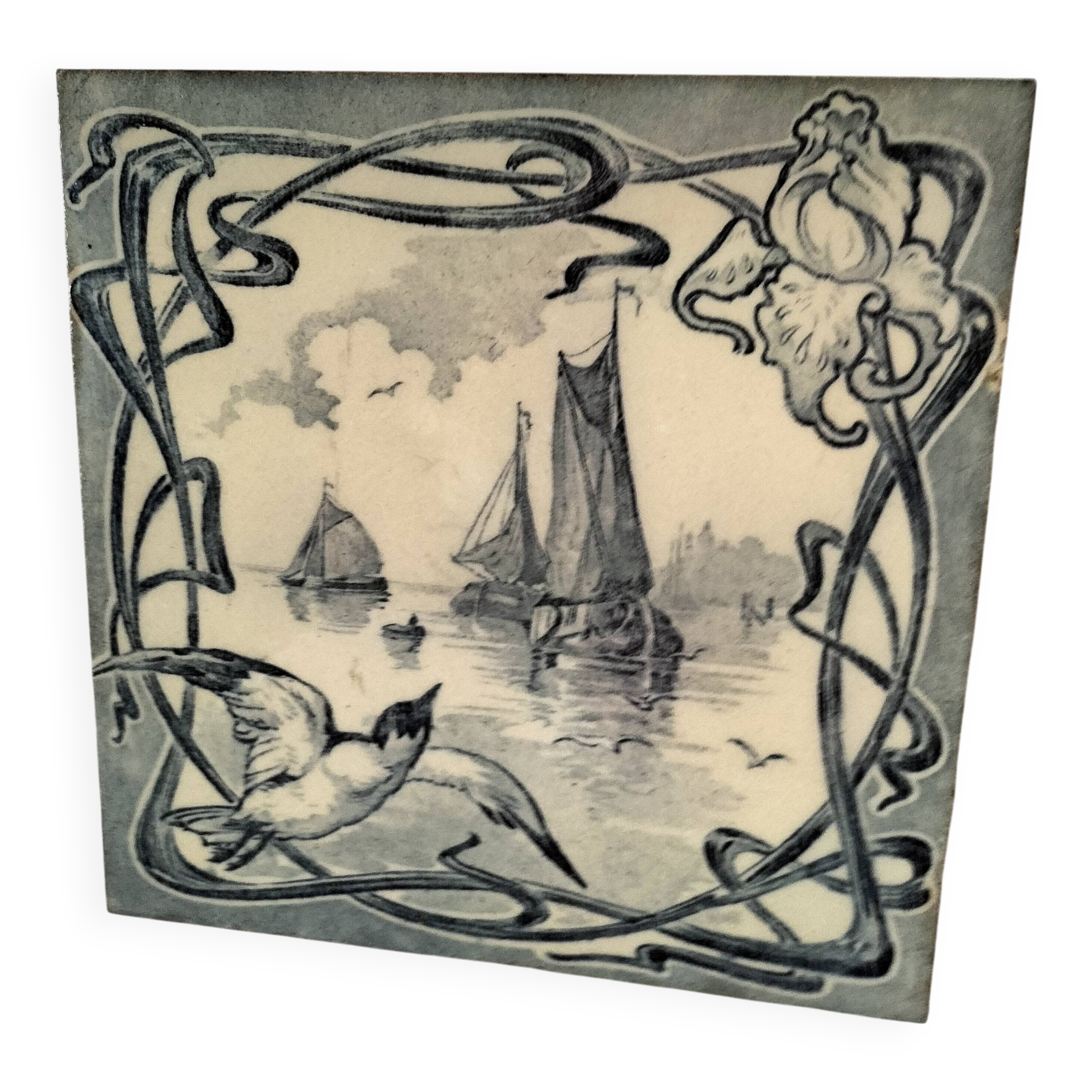 Old tile in Gien faience with Art Nouveau decoration