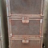 4 industrial workshop maids