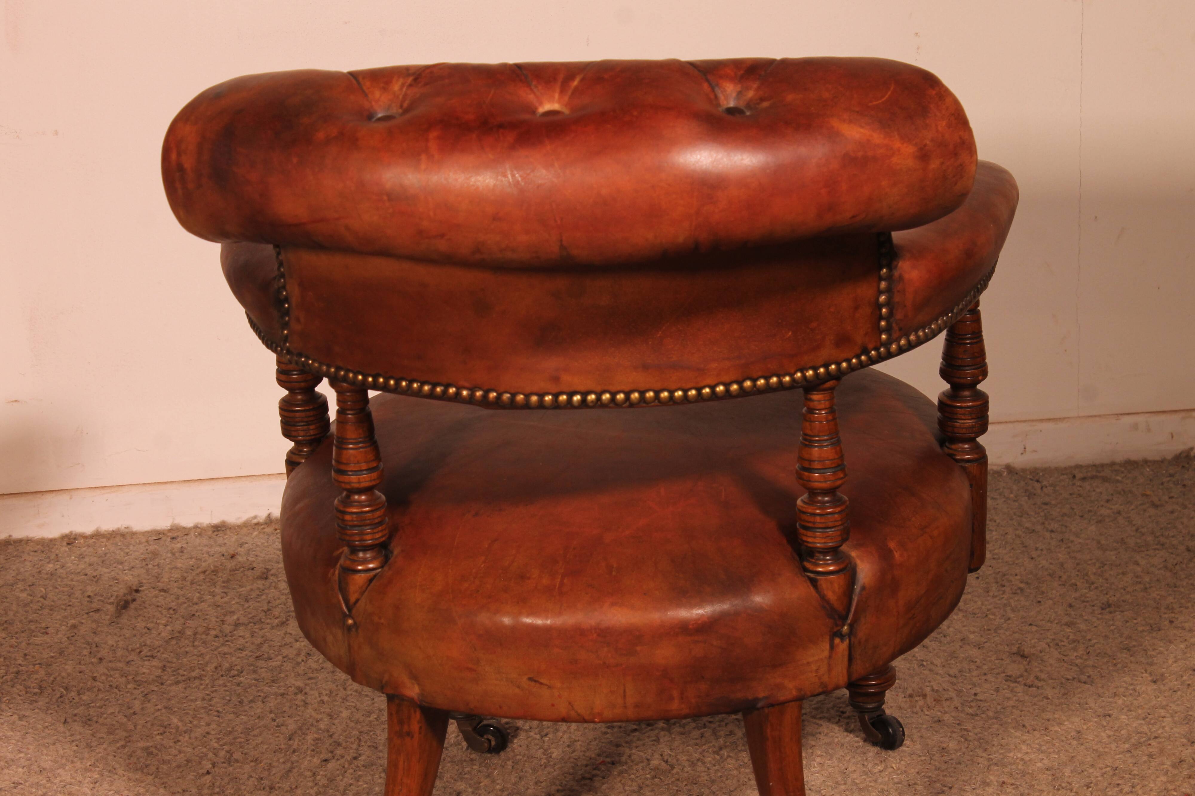 small shepherdess or armchair in mahogany and cognac leather - 19th century