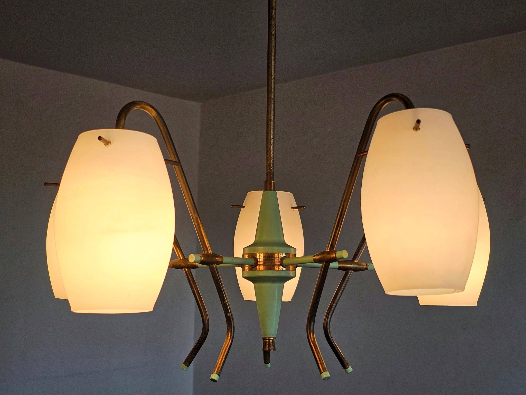 Opaline glass and brass chandelier mid-century Stilux Milano 1950s