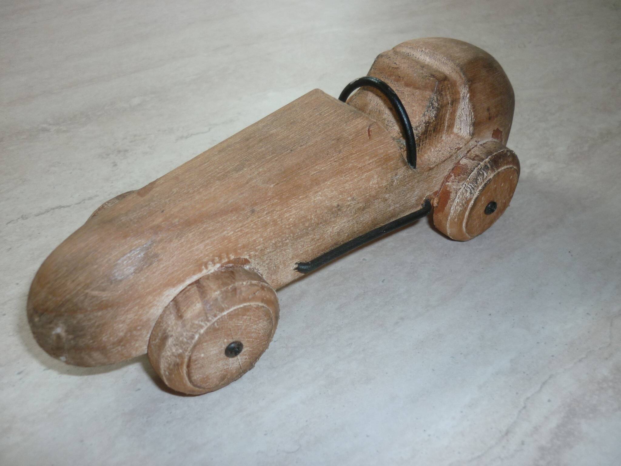 Wooden racing car