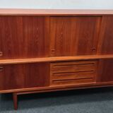High teak sideboard attributed to Johannes Anderson - Elegant storage solution with style - Danish design