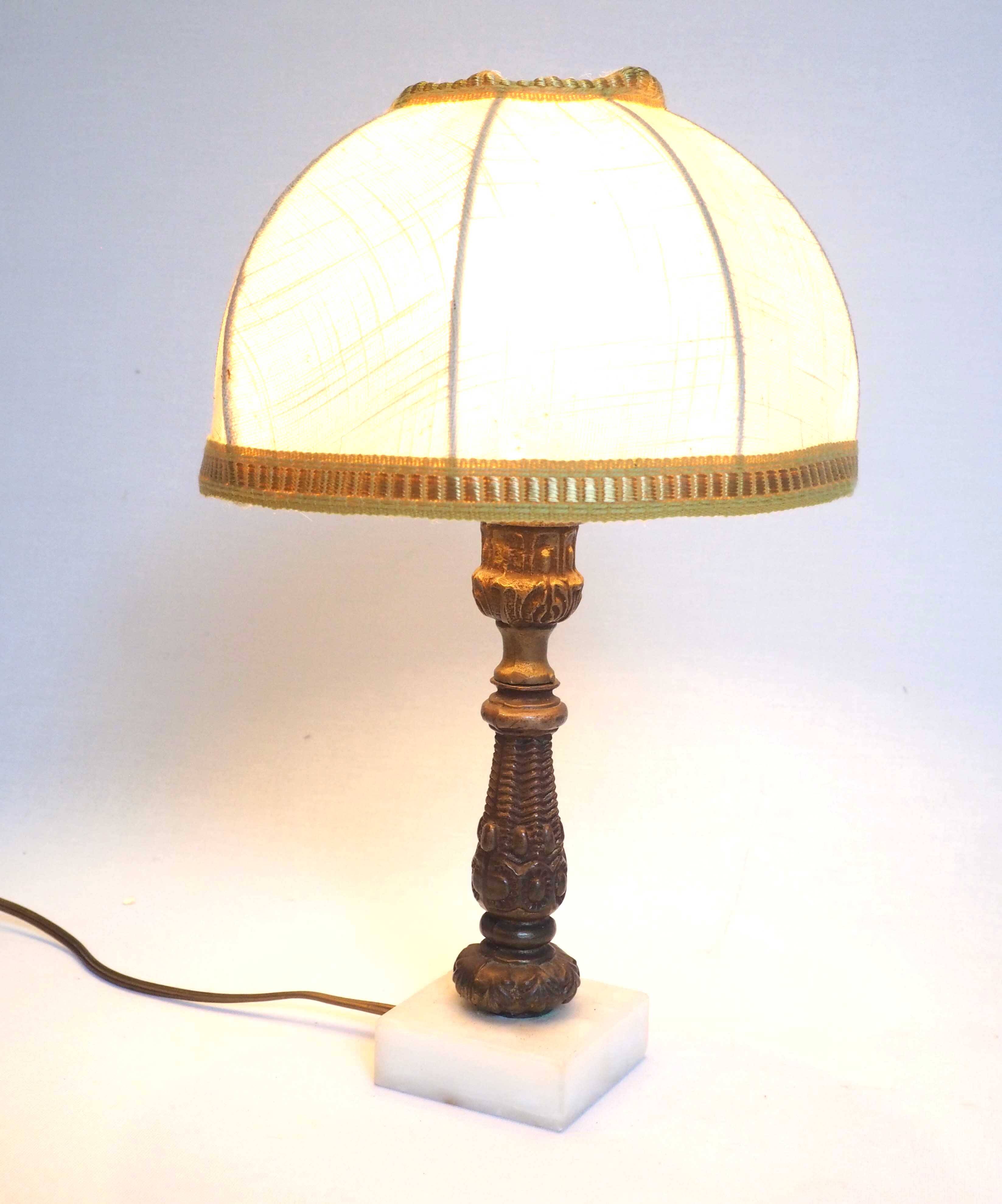 Small bronze foot lamp