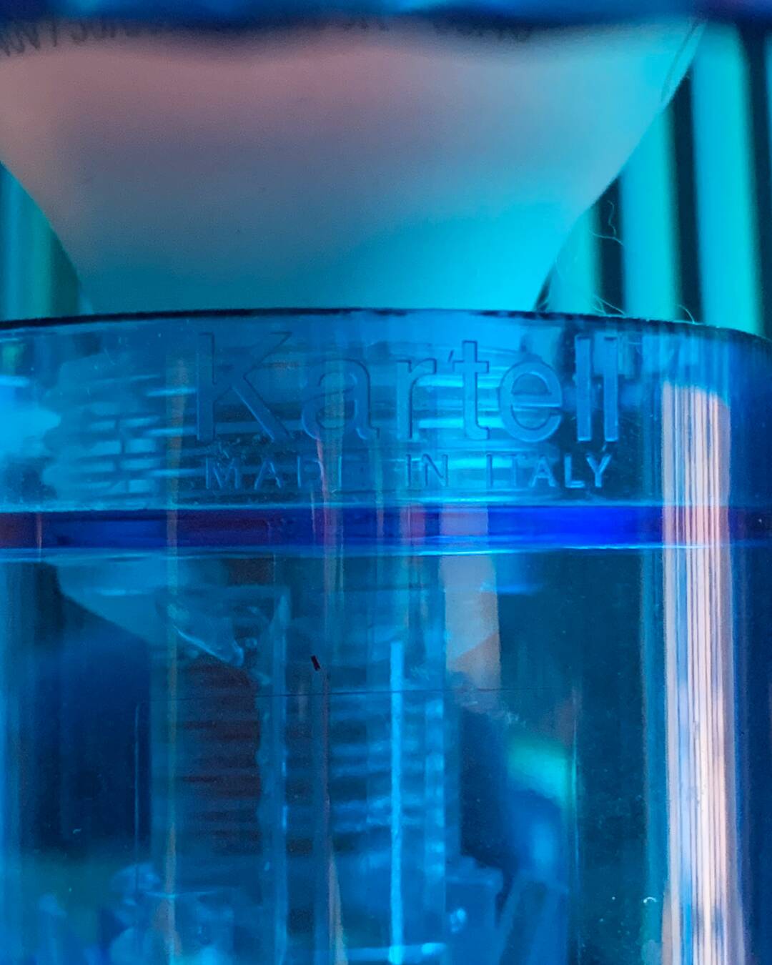 Kartell Take blue lamp