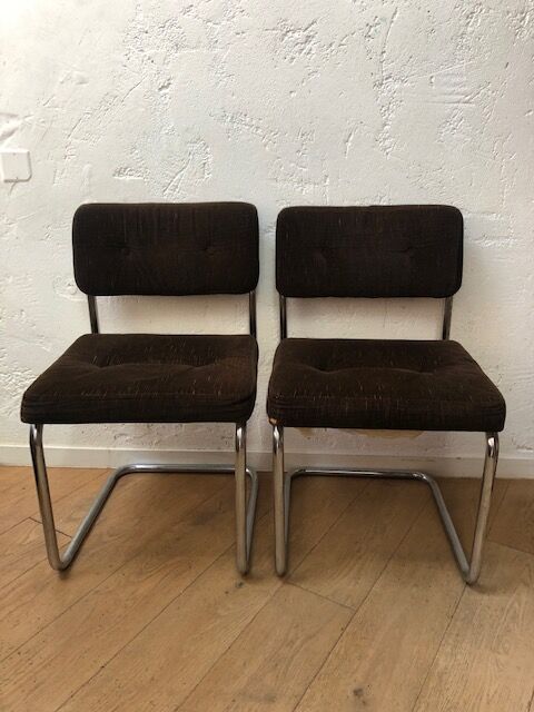 Lot of 4 vintage 70s chairs