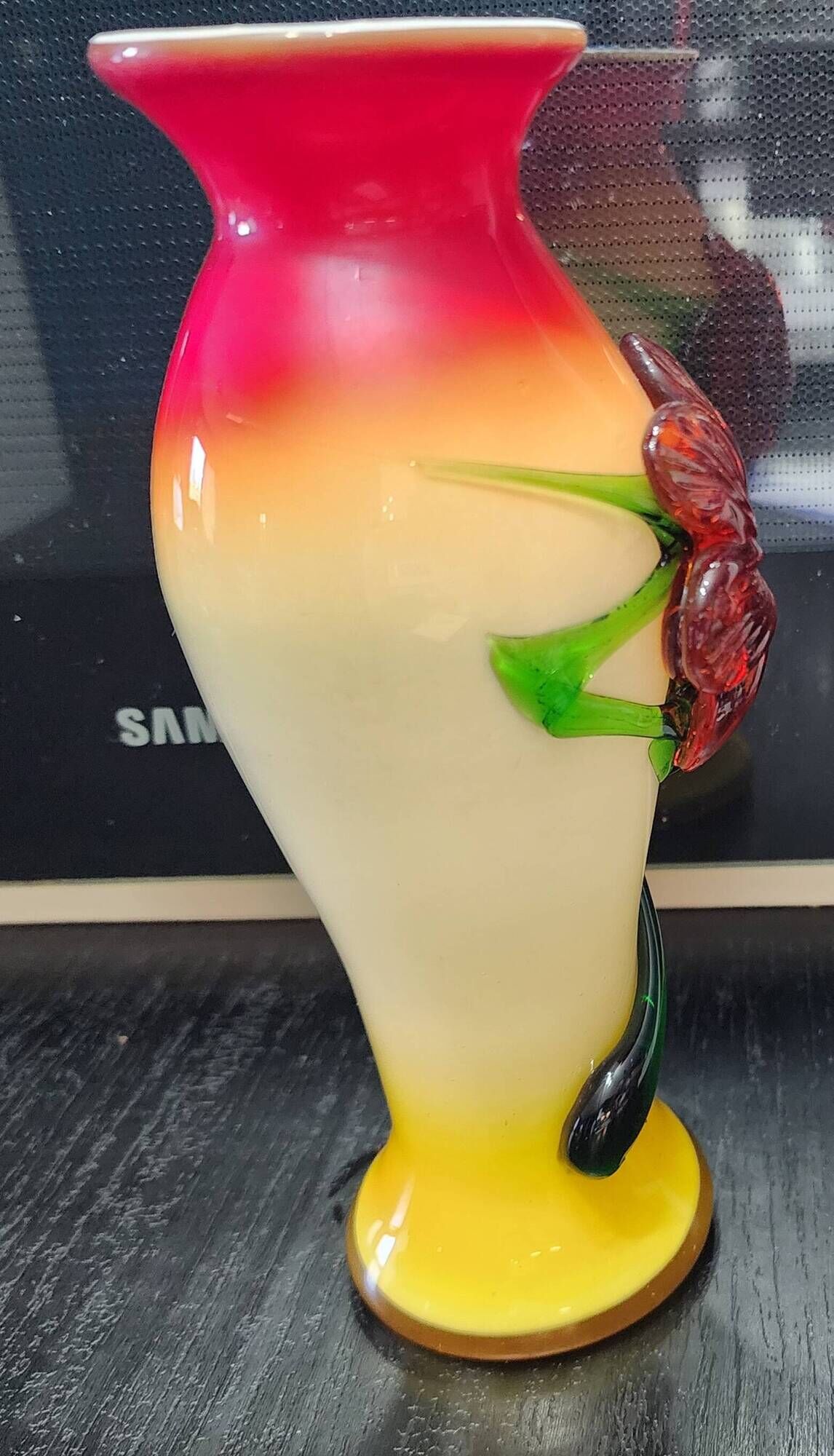 vintage vase glass gradient red yellow relief flower 22cm