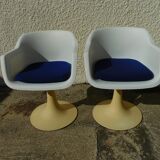 Table + 4 fauteuils de salle a manger grosfilex