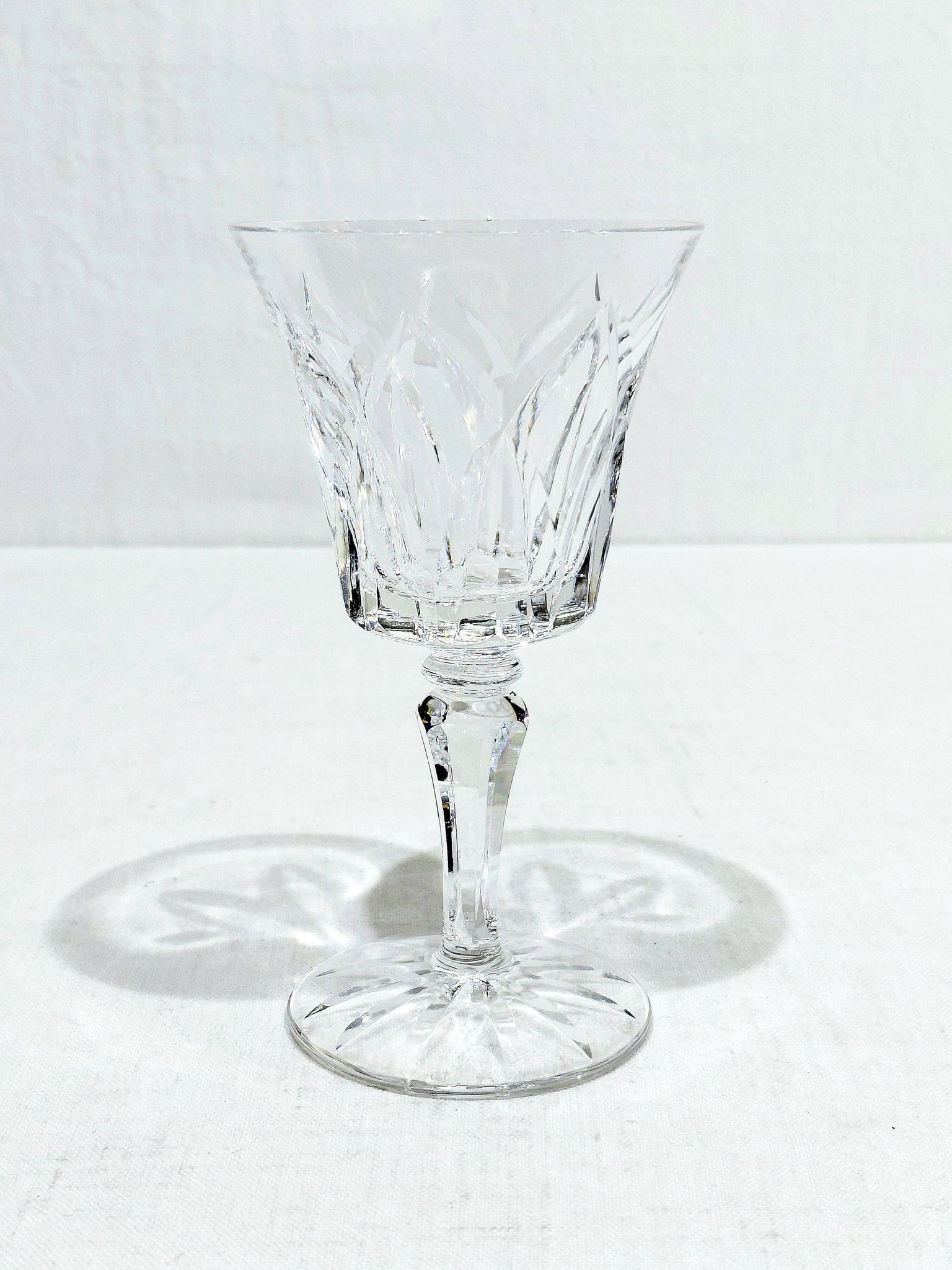 12 verres à vin blanc St Mouis modèle Camargue
