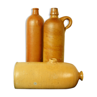 Set de 2 bouteilles & 1 bouillotte en terre cuite anciennes