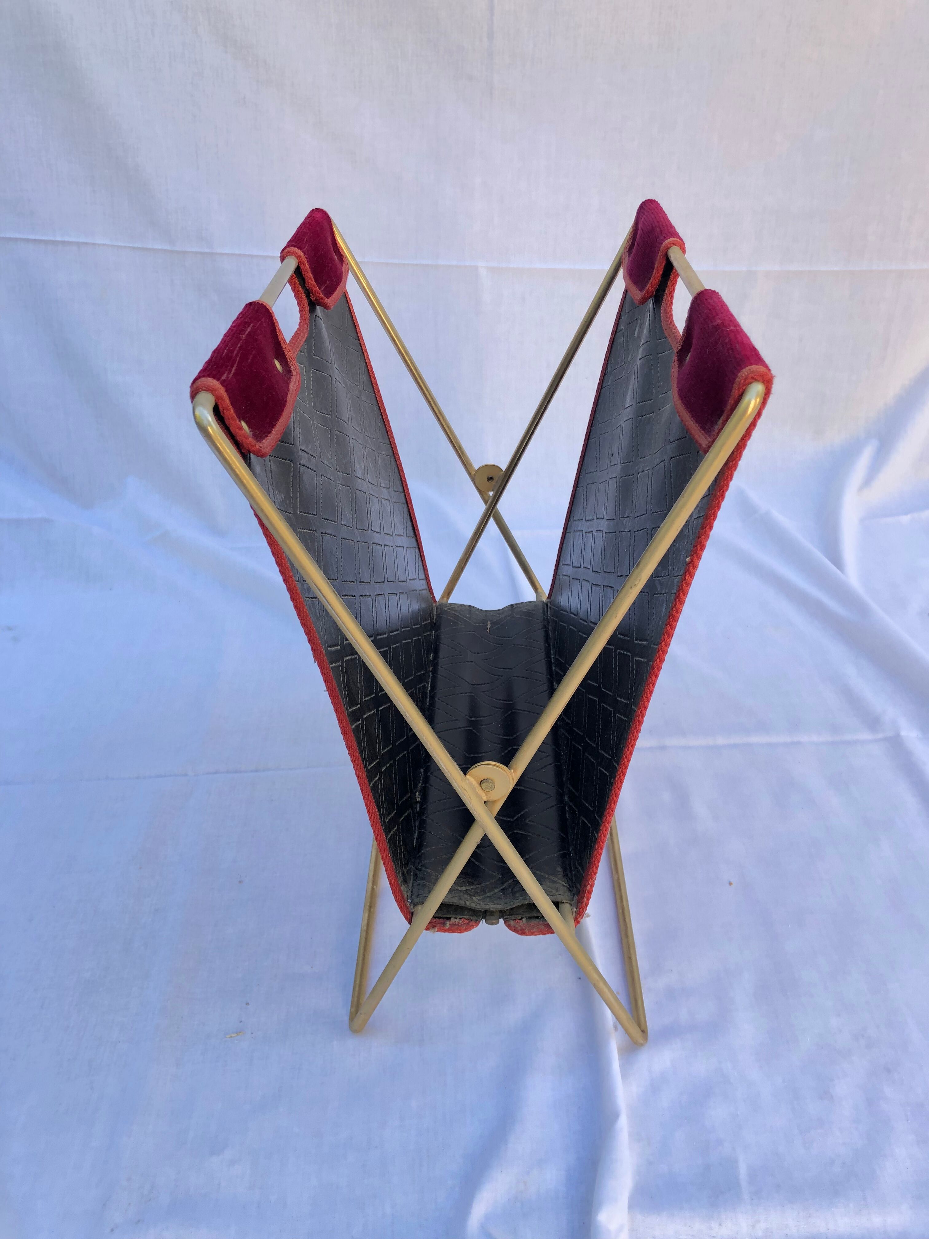 Review door in leather and velvet