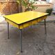 Table en formica jaune vif années 70