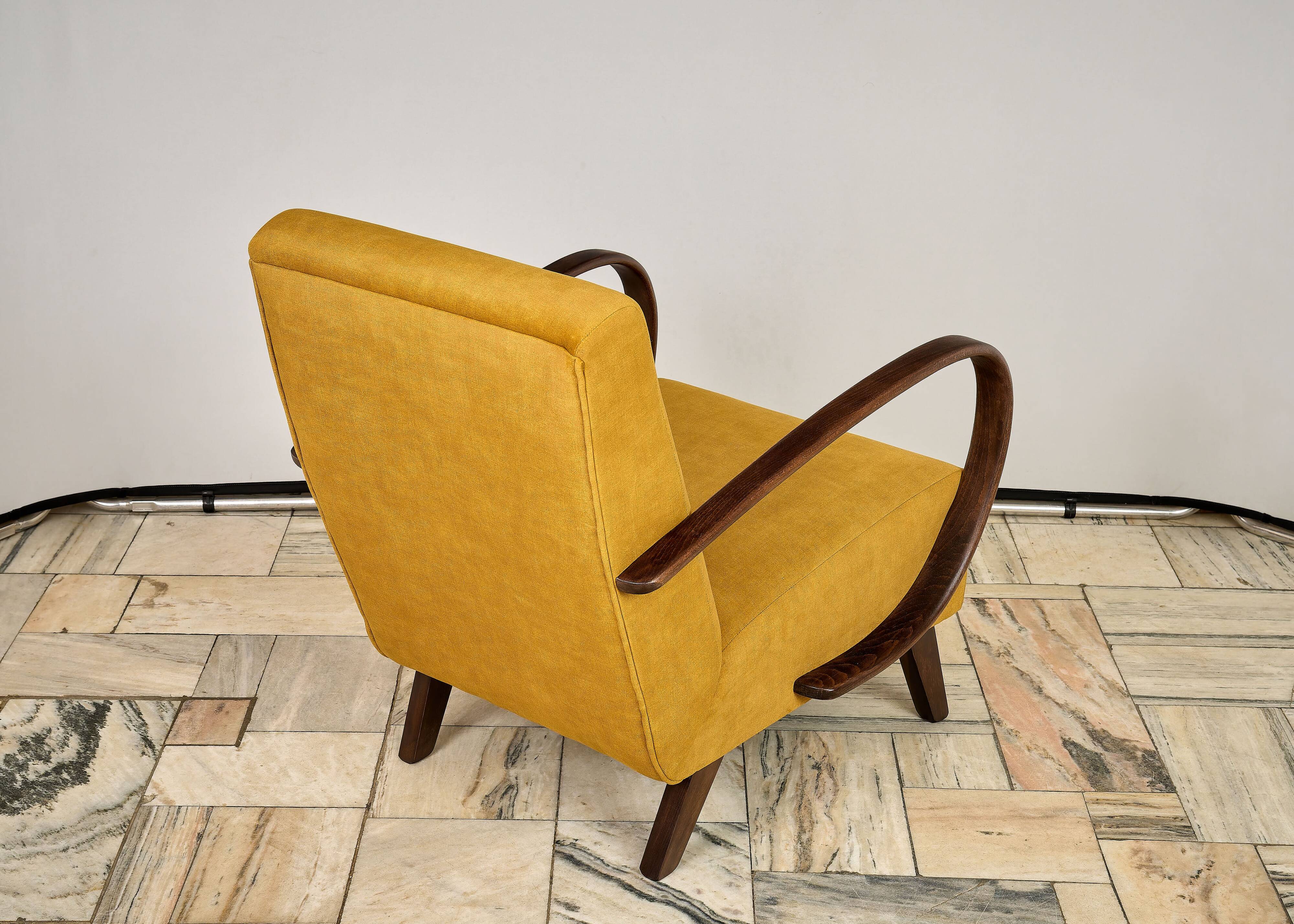 H 410 armchair designed by Jindrich Halabala, Czechoslovakia