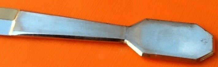 Art deco period paper cut