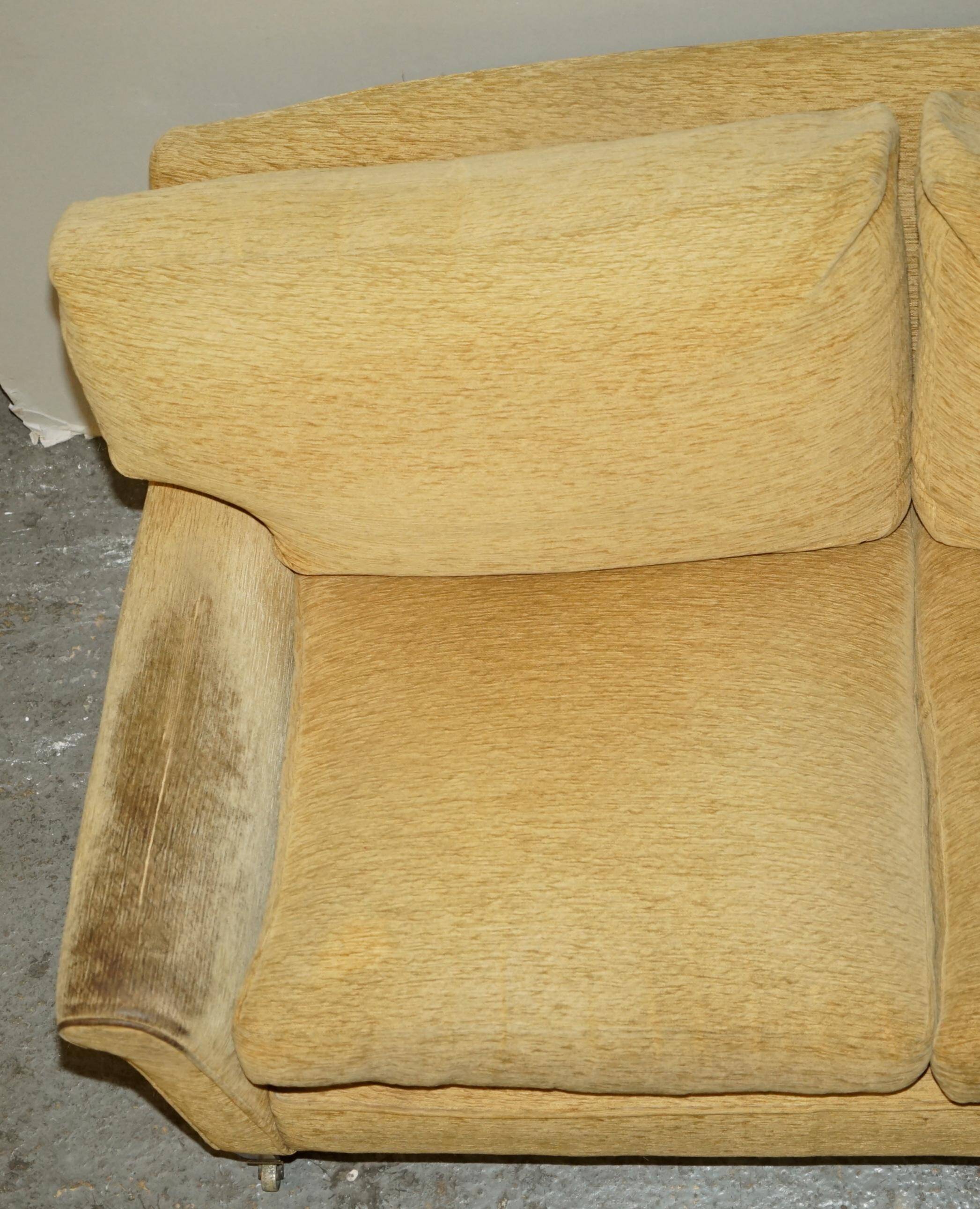 Victorian Howard & Sons 2-3 seater canapé