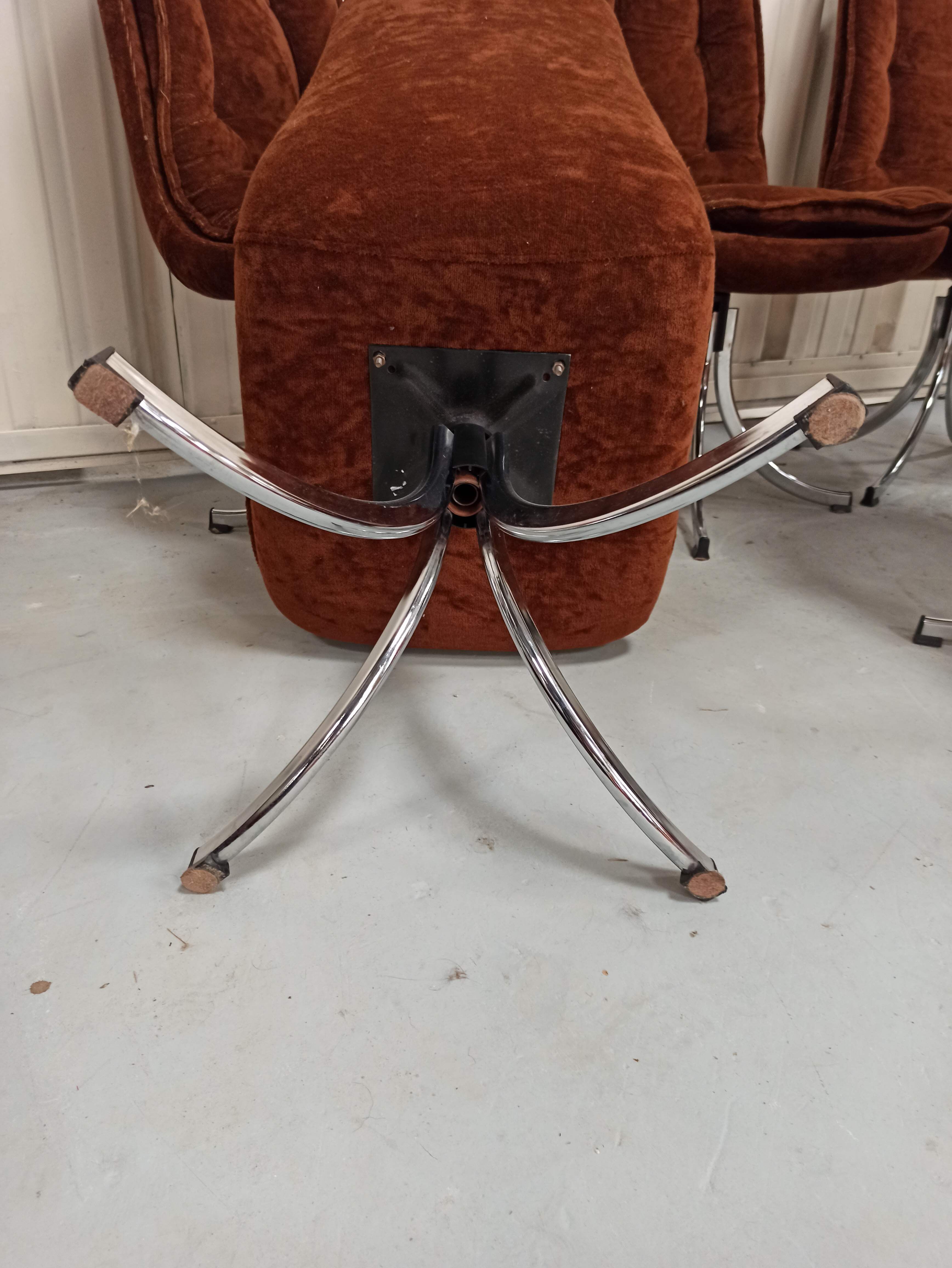 Set of 6 chrome velvet bucket chairs from the 70s